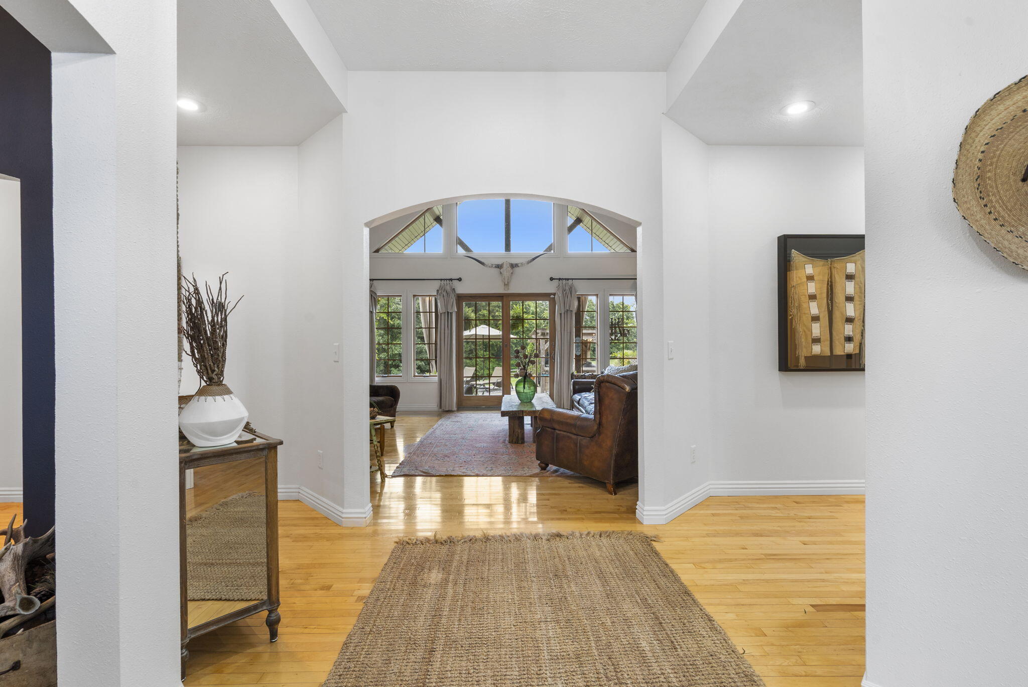 121 Stonehaven Drive Property Photo 4