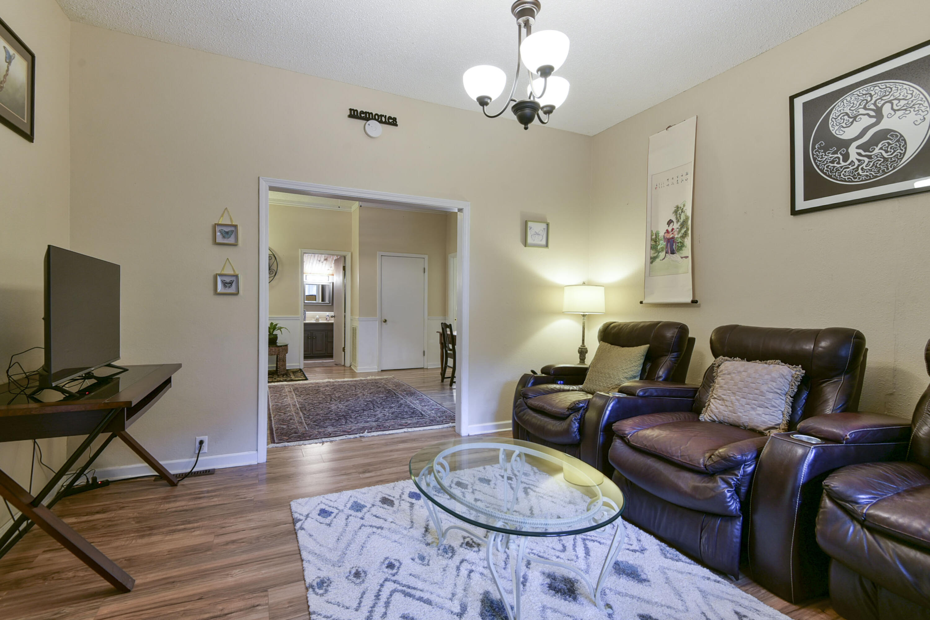 506 South Carr Street Property Photo 5