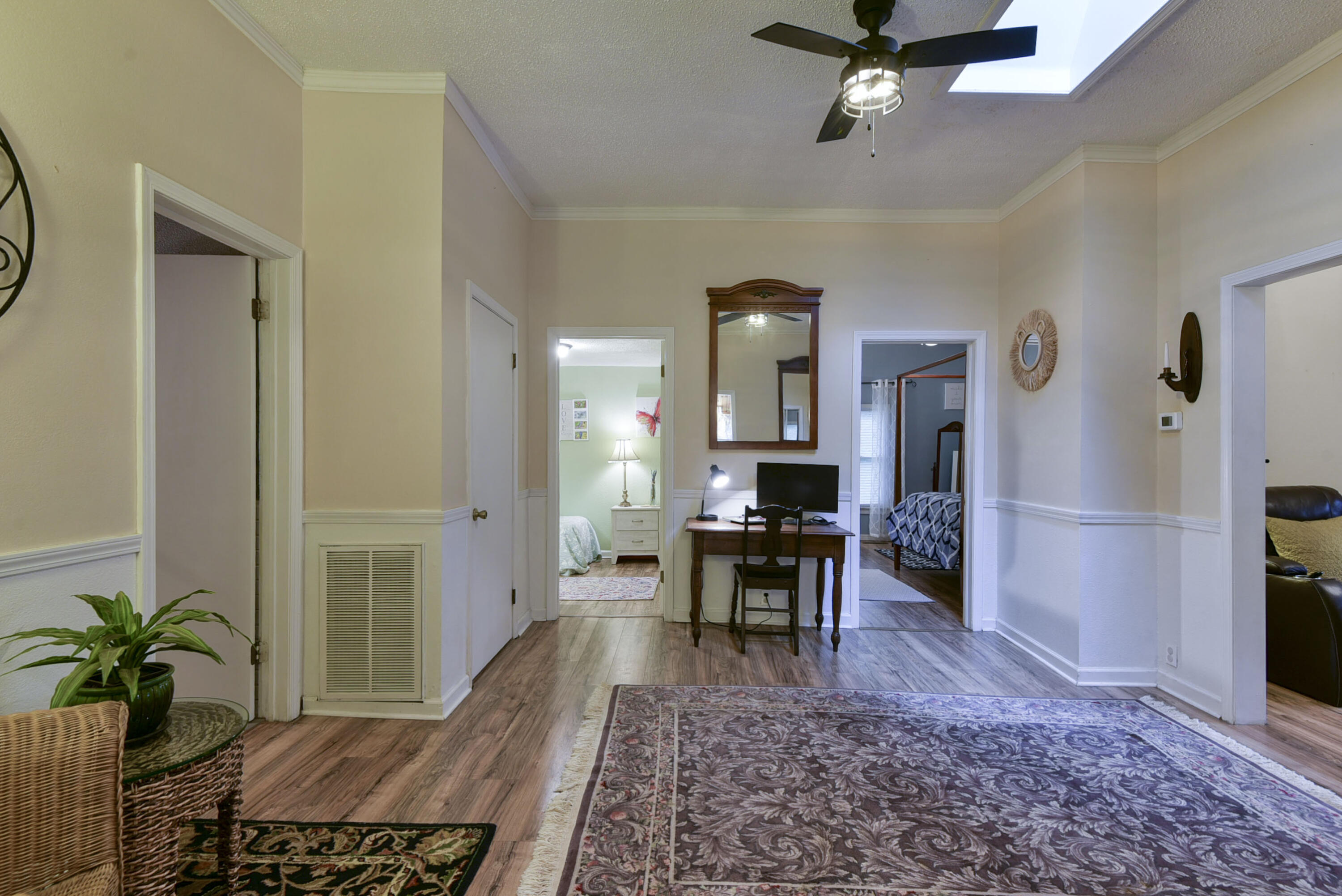 506 South Carr Street Property Photo 7