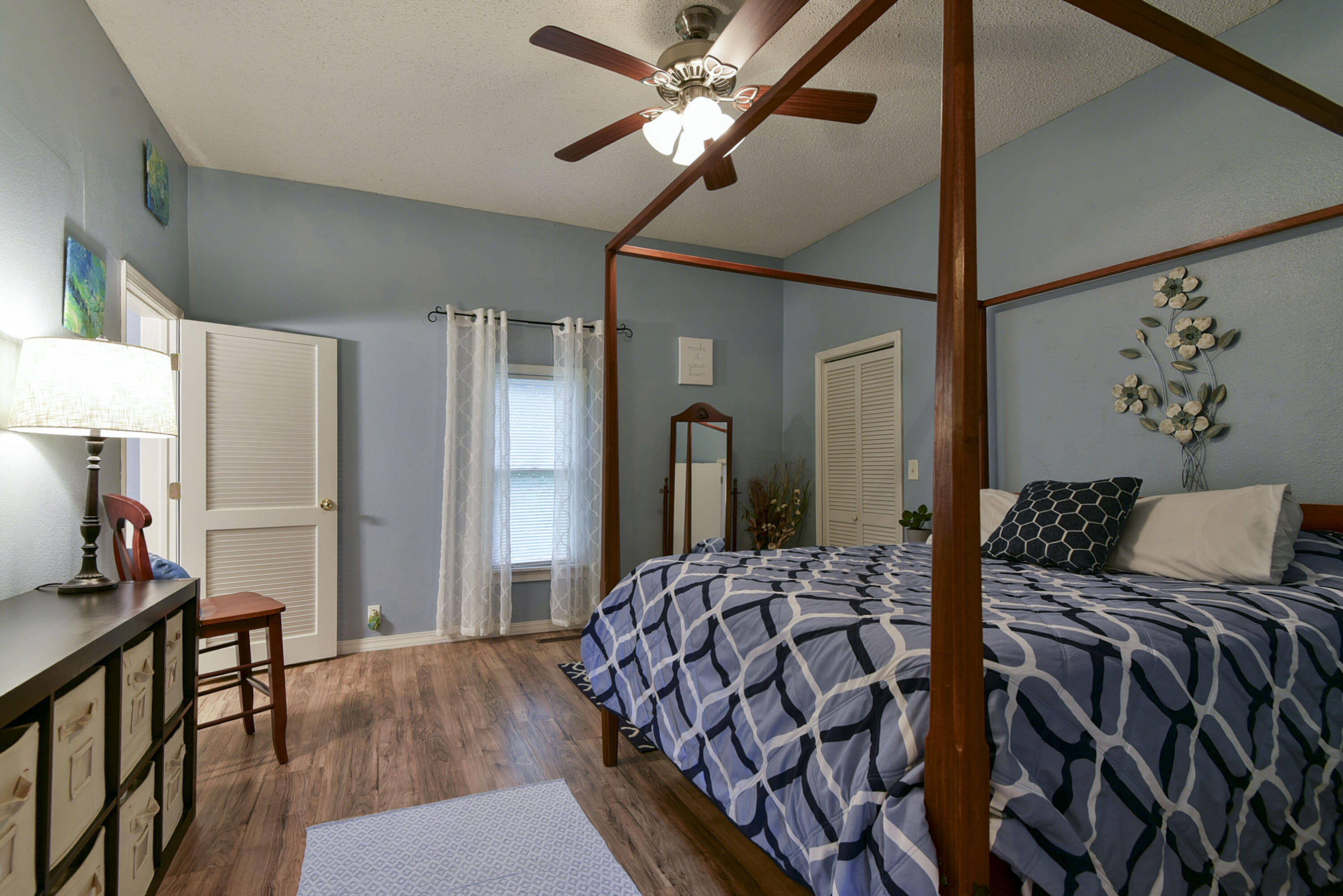 506 South Carr Street Property Photo 13