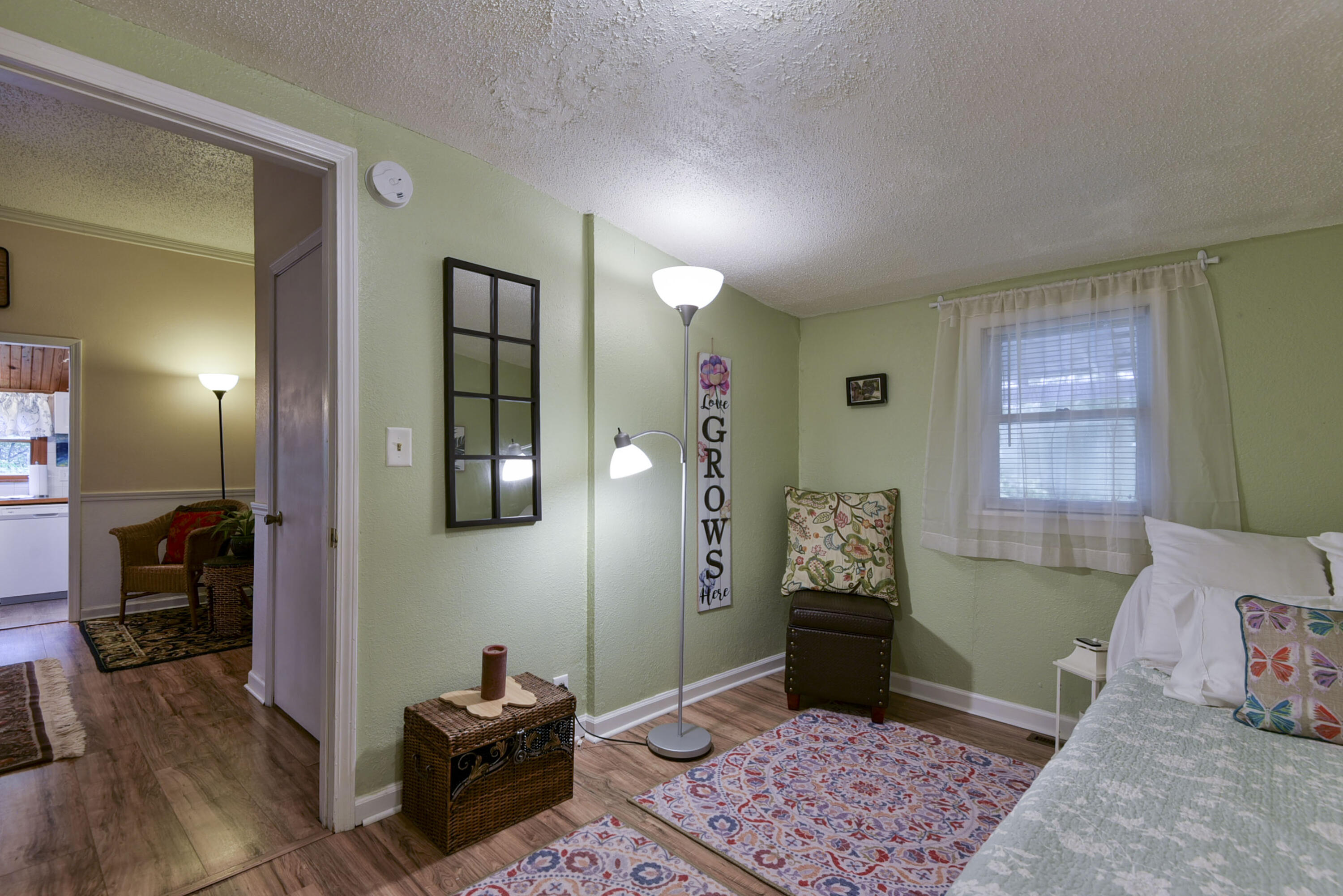 506 South Carr Street Property Photo 16