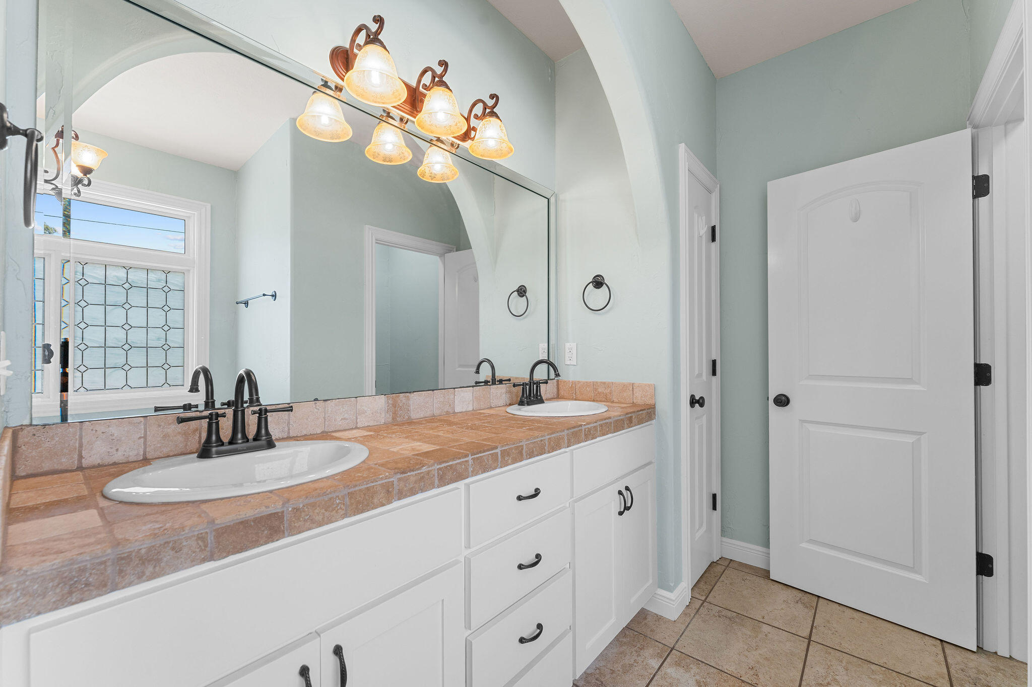 415 Arizona Drive Property Photo 28