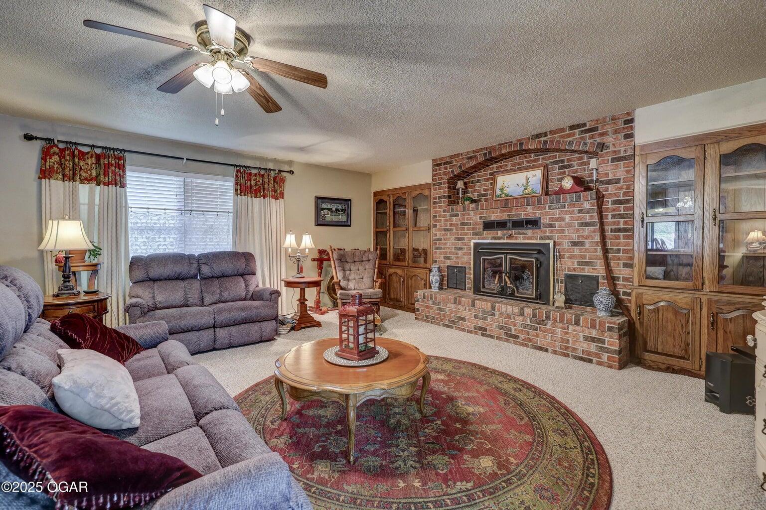 10871 Roblin Drive Property Photo 9