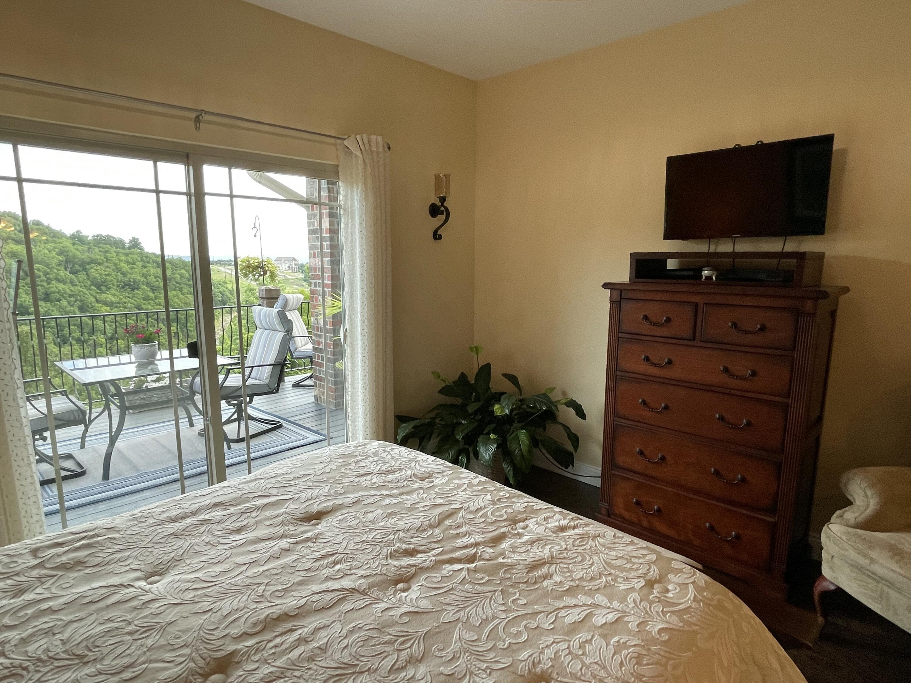 125 Splendor View Dr. Property Photo 36