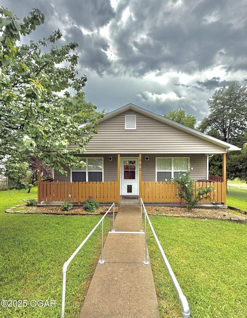 602 East Pool Street Property Photo 1