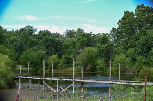 610 South Ee Highway Property Photo 32