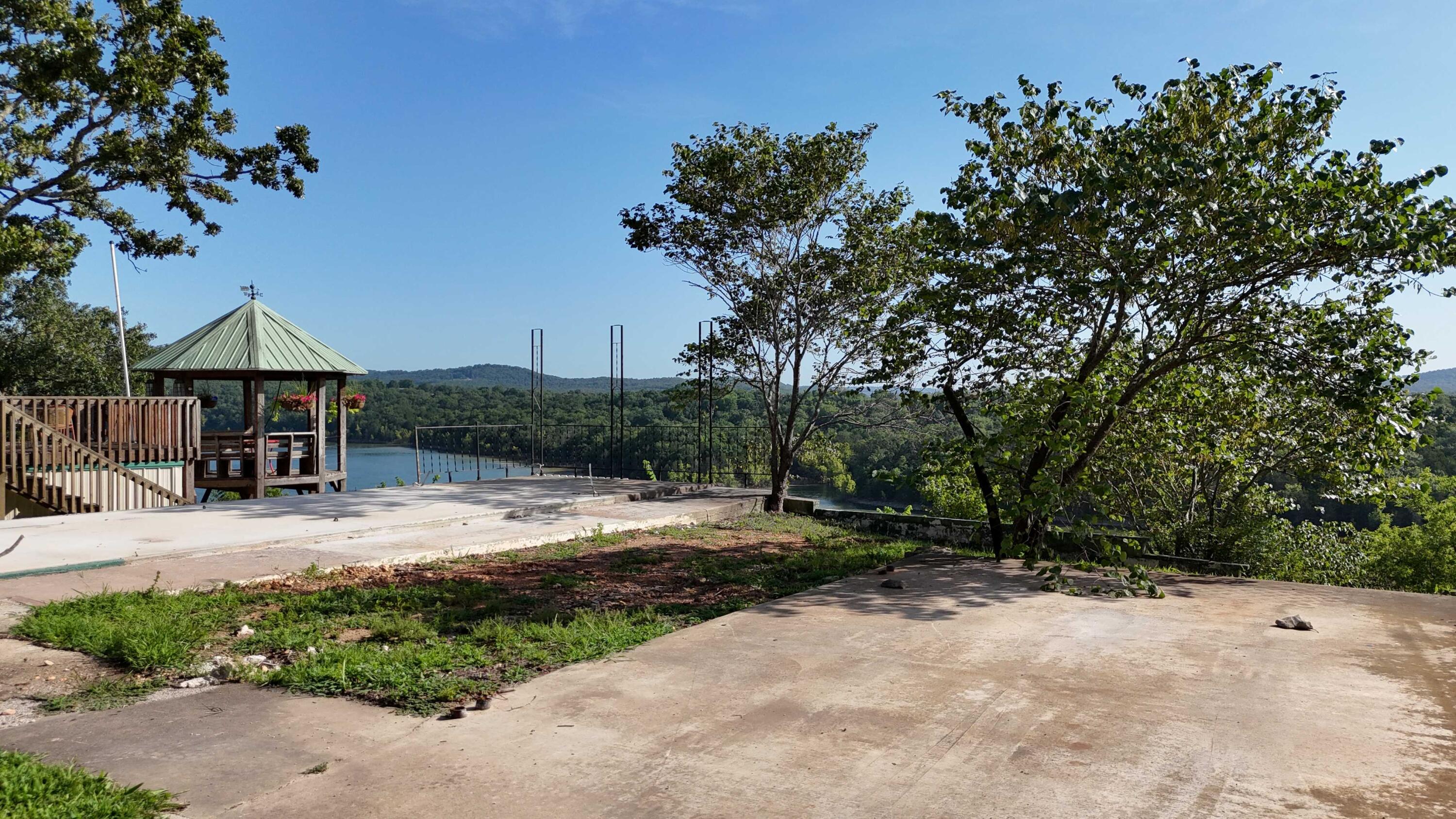 27229 Overlook Lane Property Photo 6