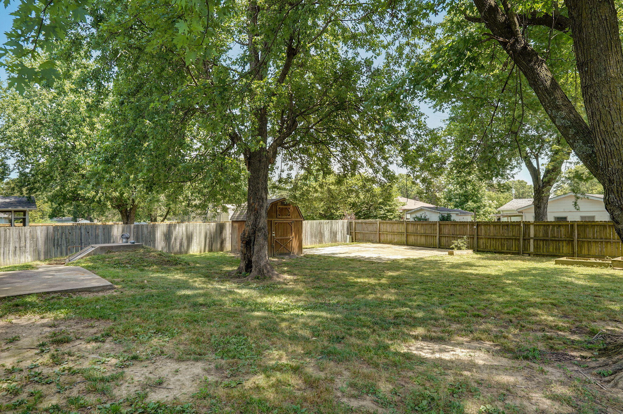 610 South Fiske Street Property Photo 28