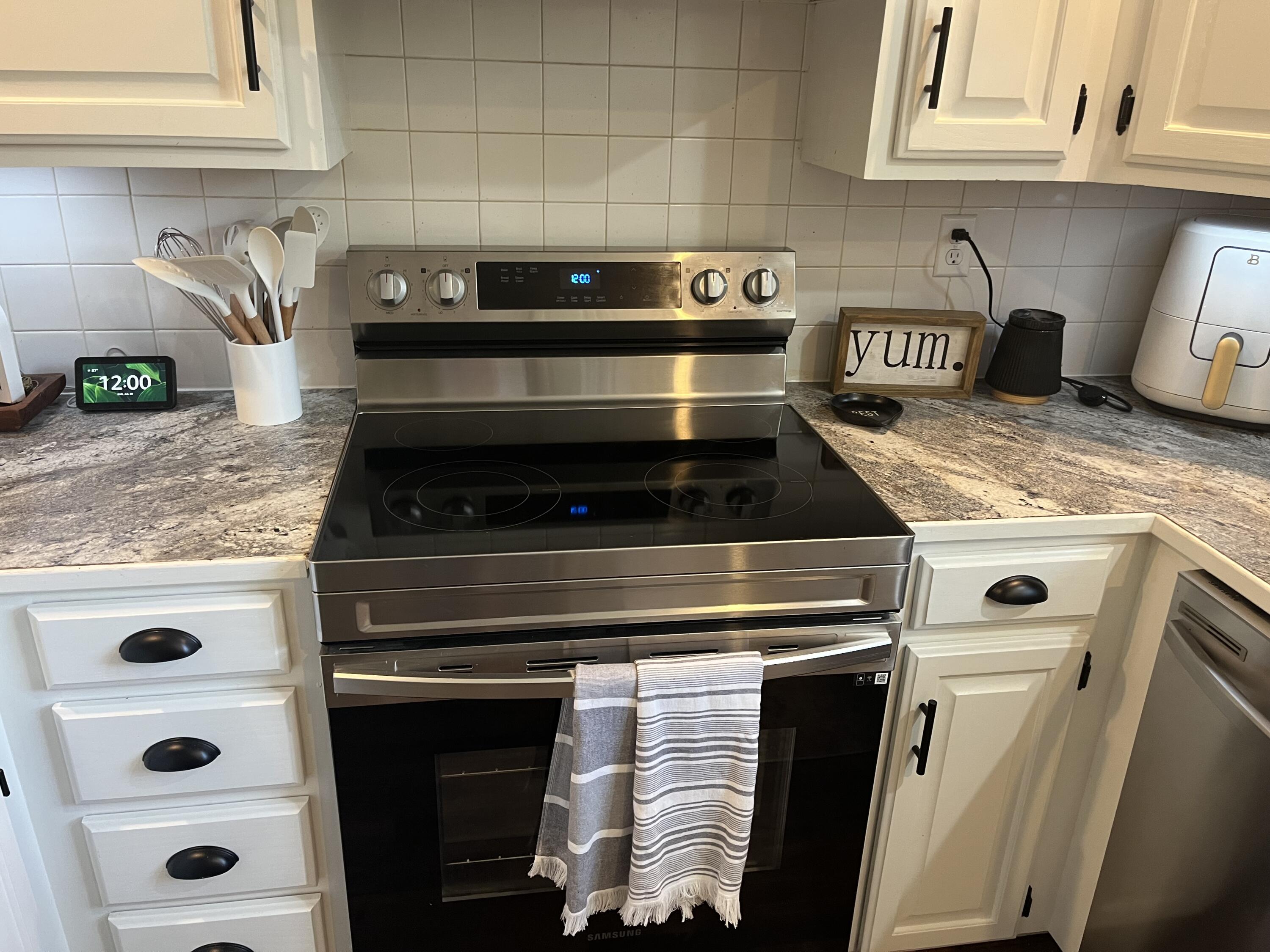 829 Rosemary Avenue Property Photo 12