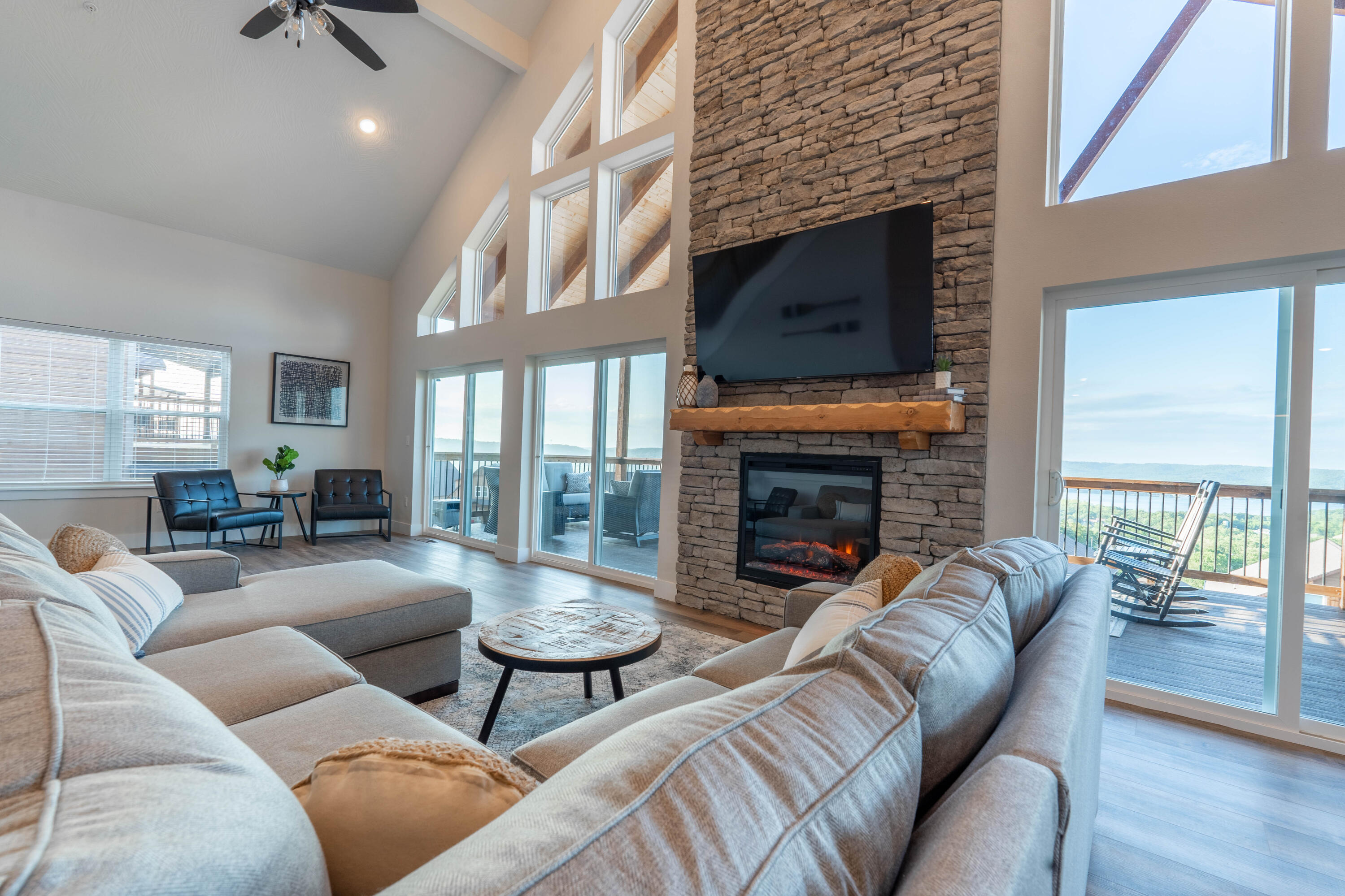 324 Settlers Cove Property Photo 10