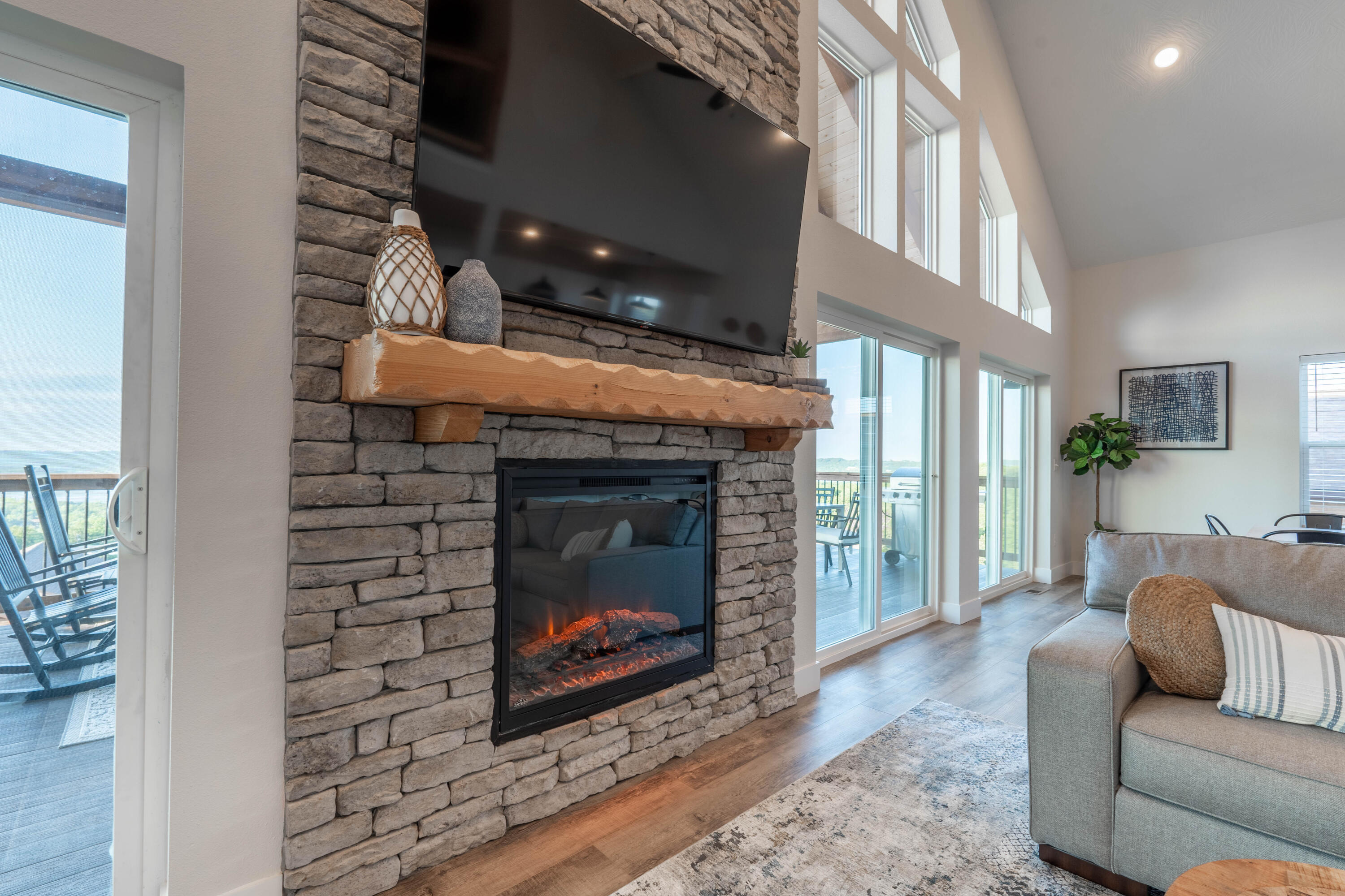 324 Settlers Cove Property Photo 11