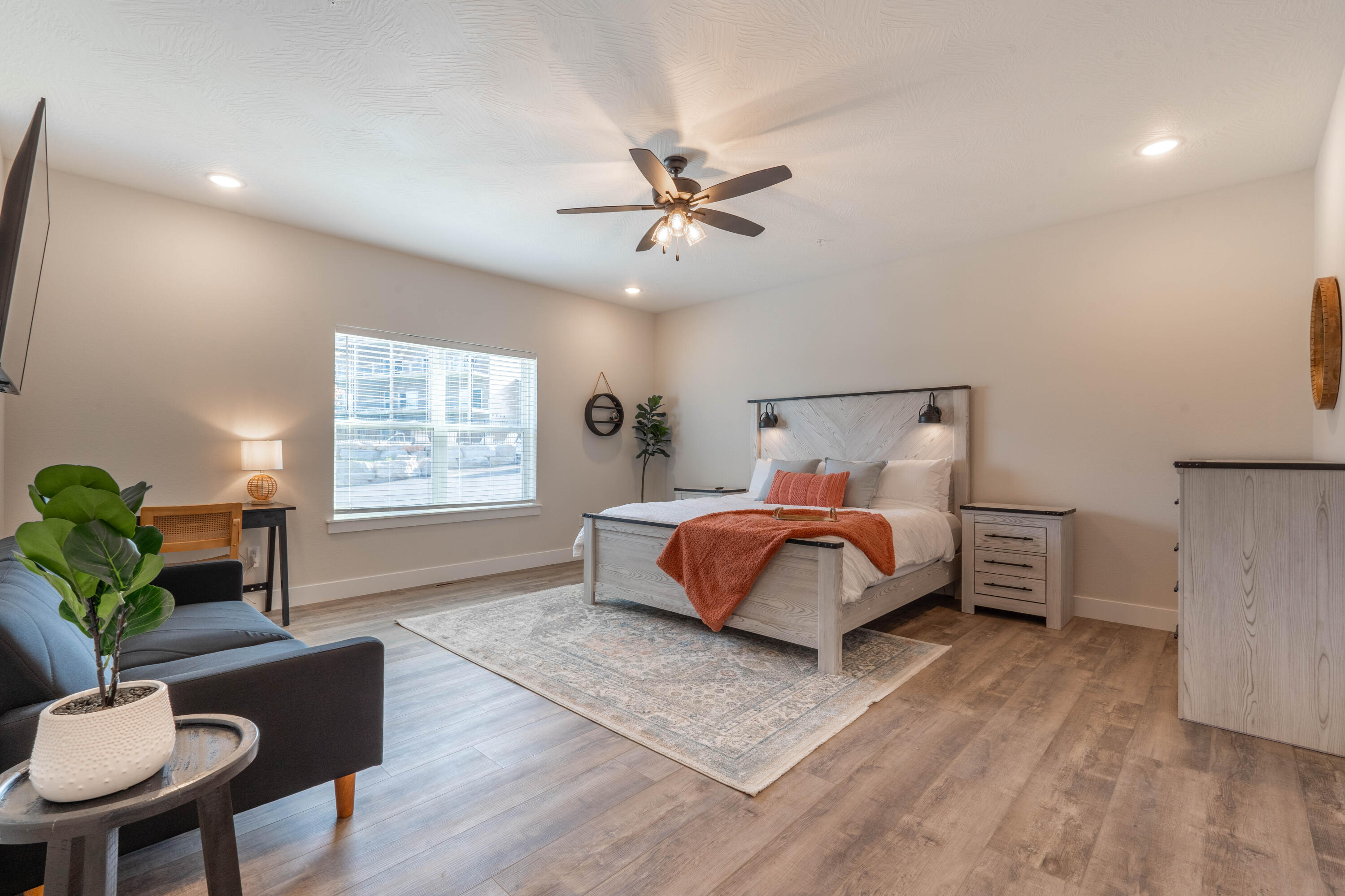 324 Settlers Cove Property Photo 36