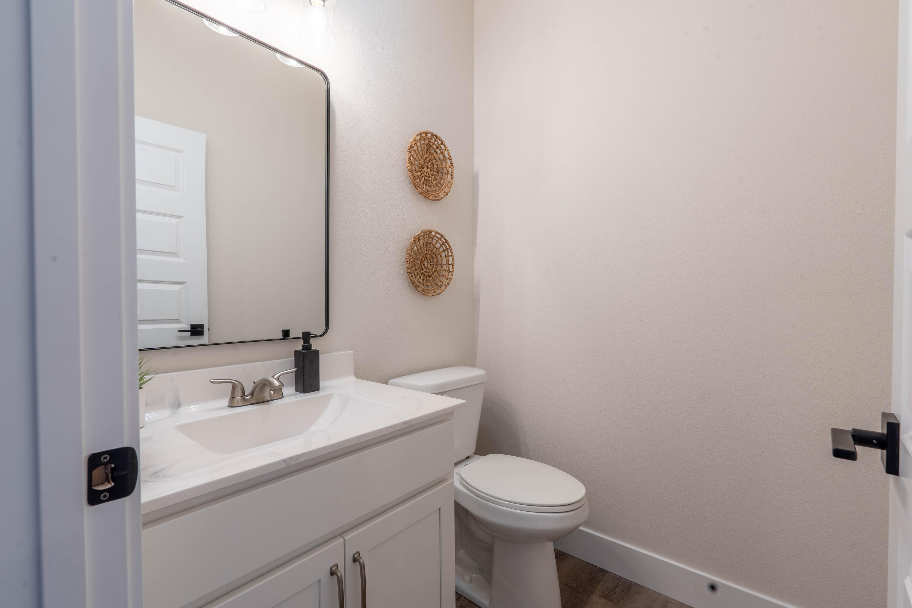 324 Settlers Cove Property Photo 49