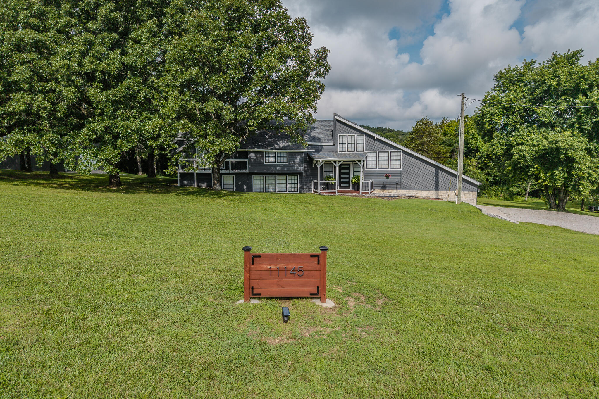 11145 State Hwy W Property Photo 4
