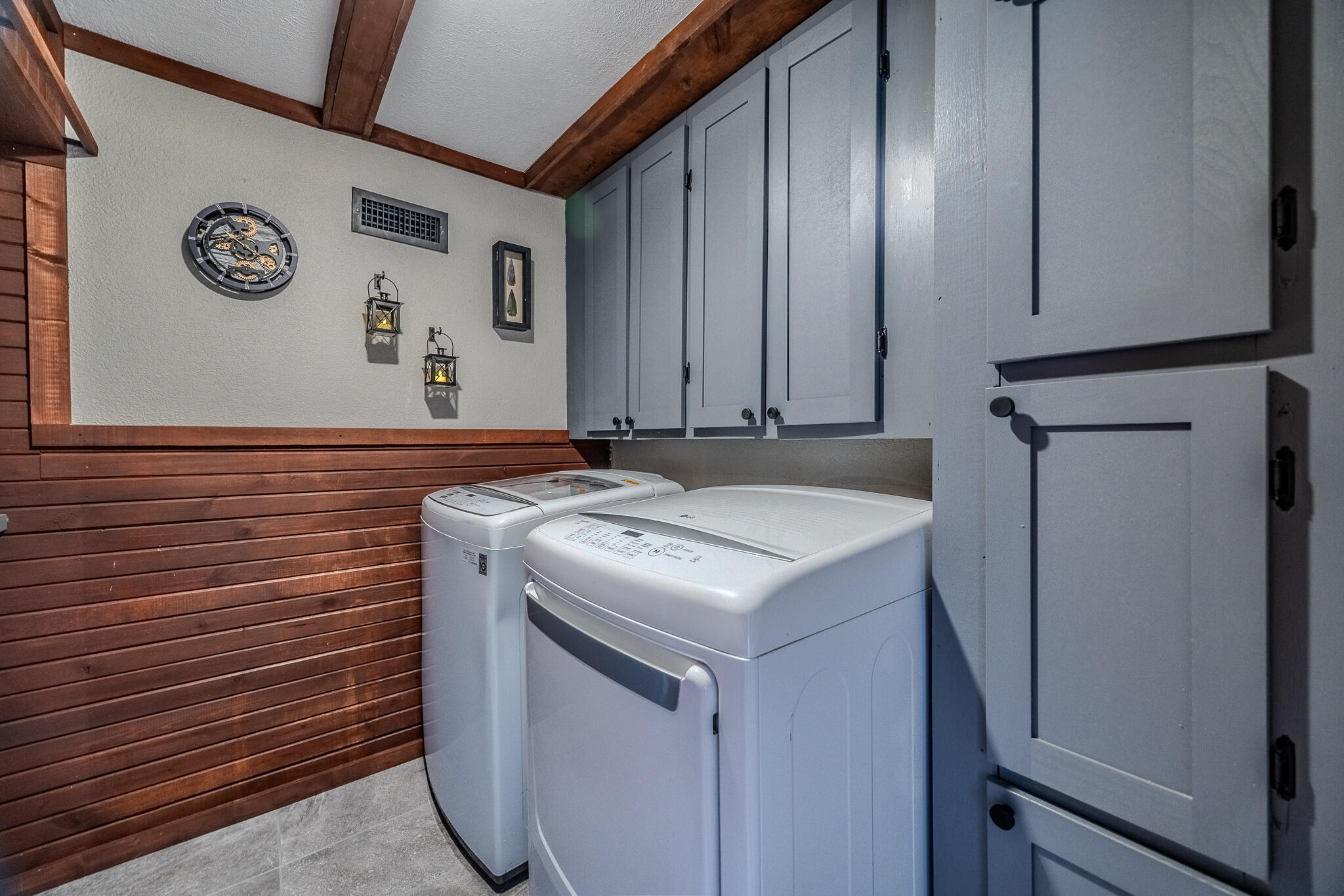 11145 State Hwy W Property Photo 61