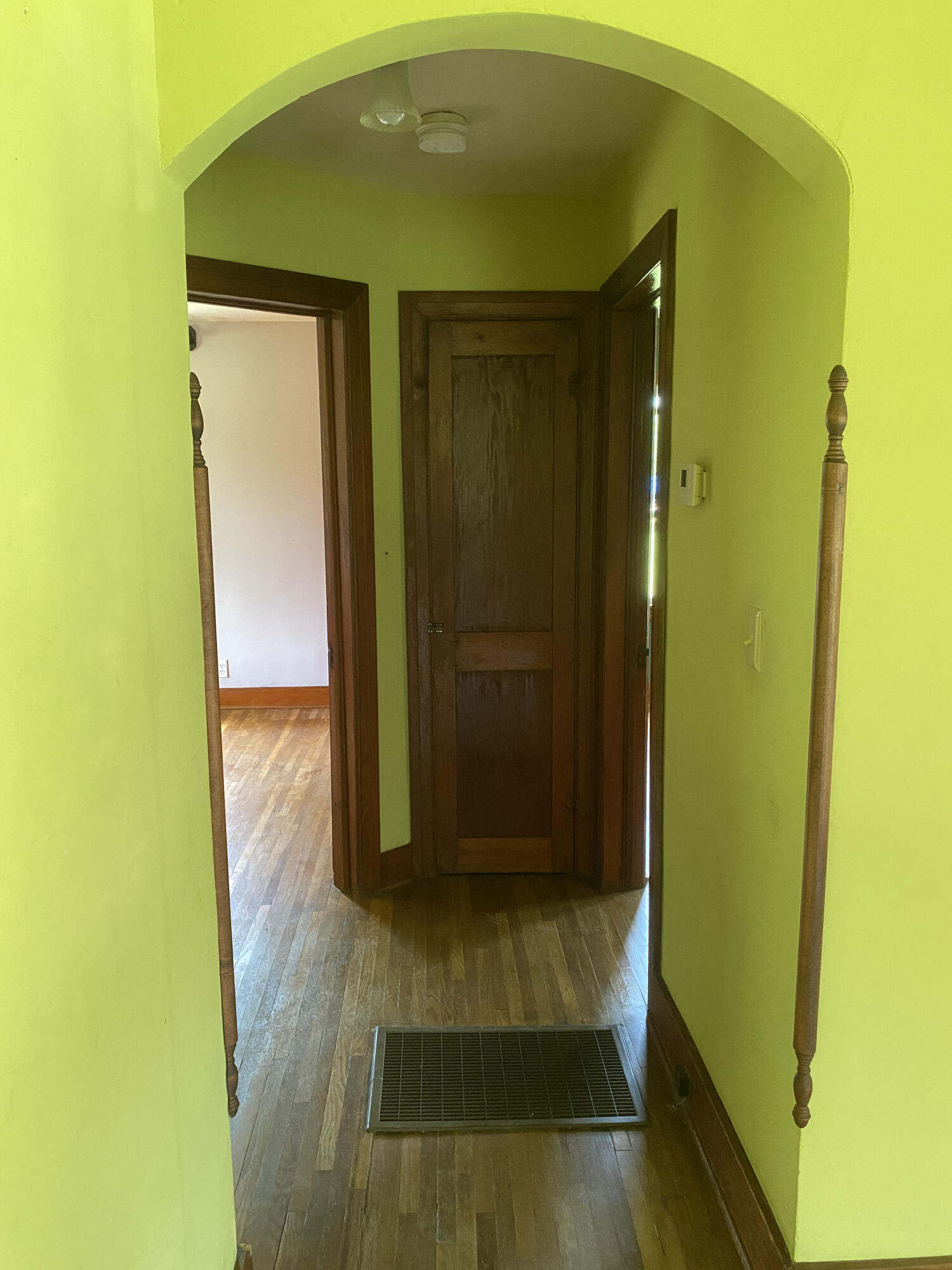 904 East Locust Street Property Photo 8