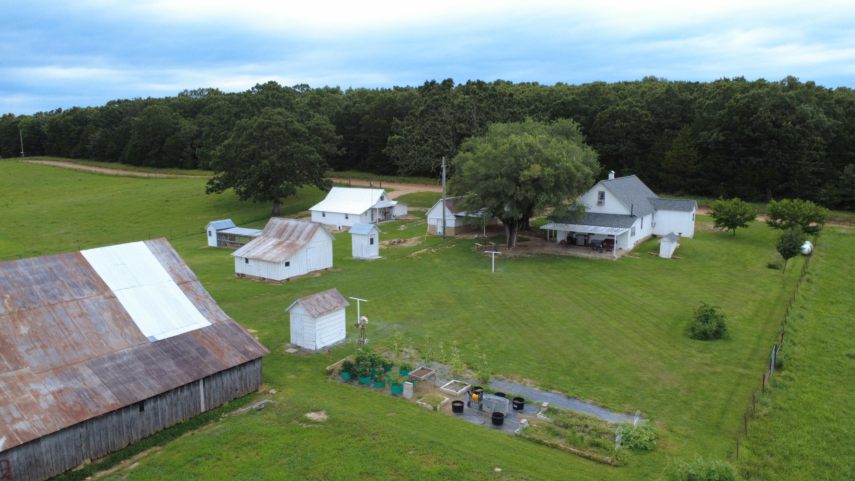 31926 County Road 40 Property Photo 1