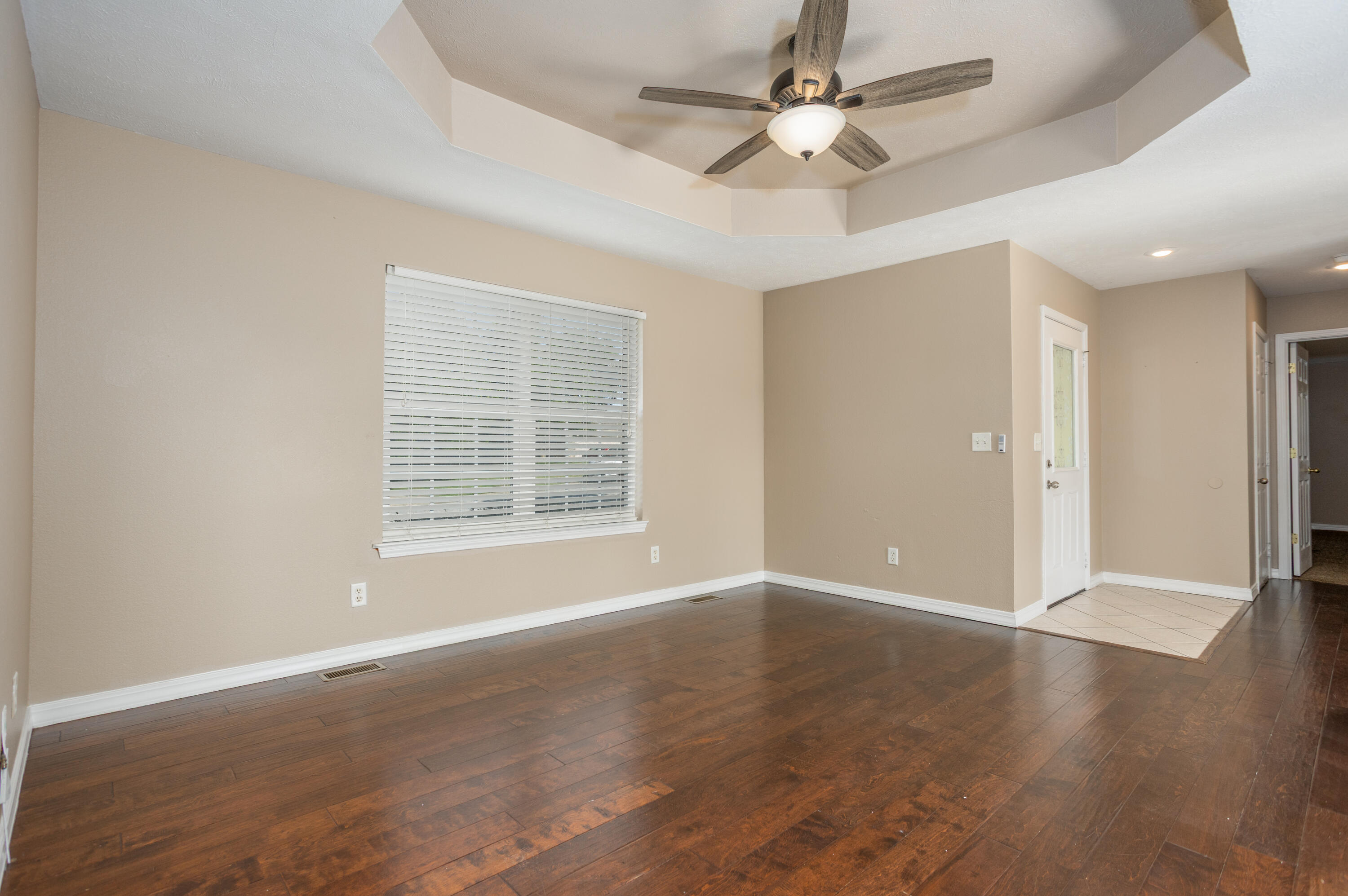 574 South Kings Gate Court Property Photo 7