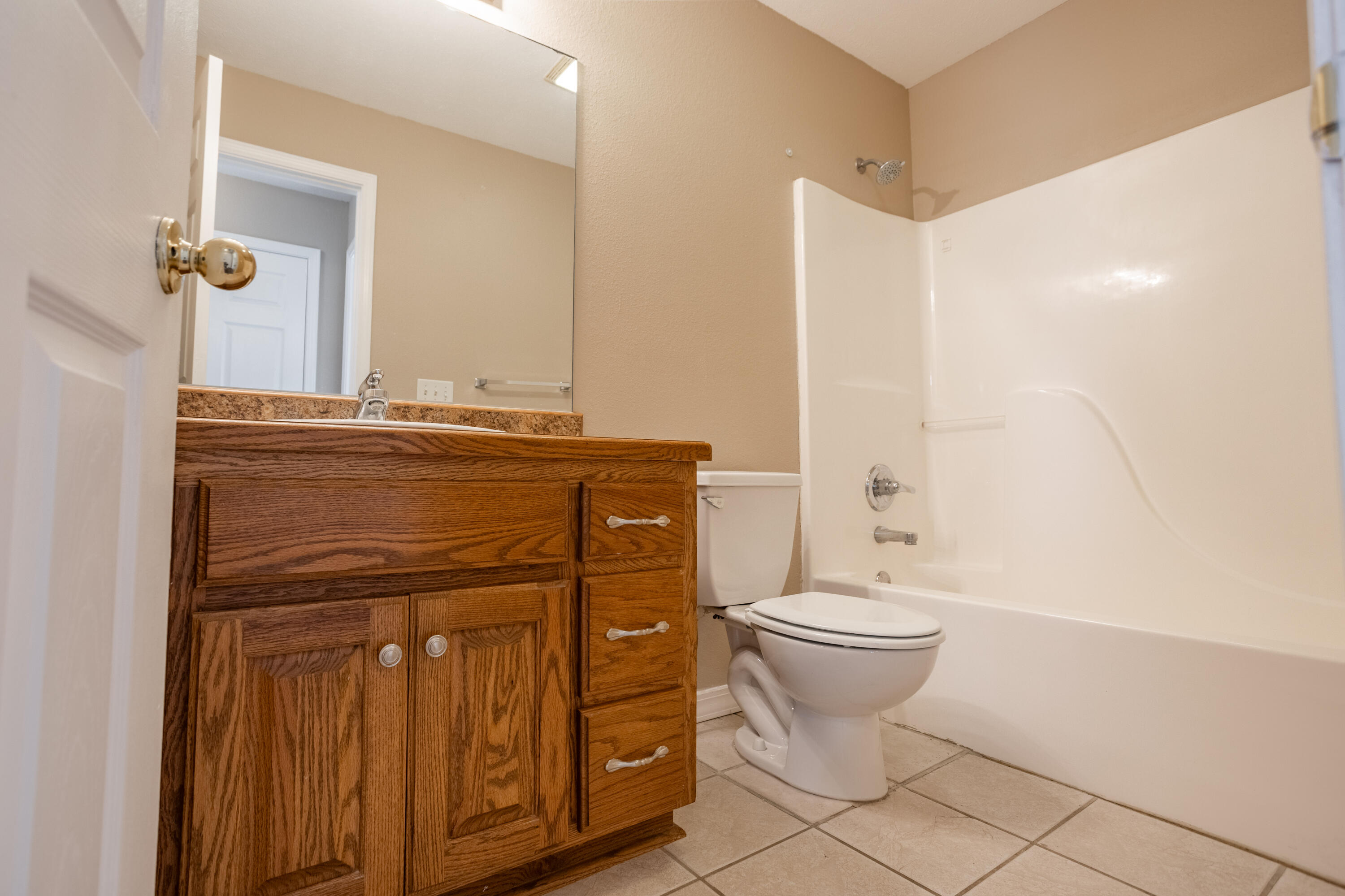 574 South Kings Gate Court Property Photo 16