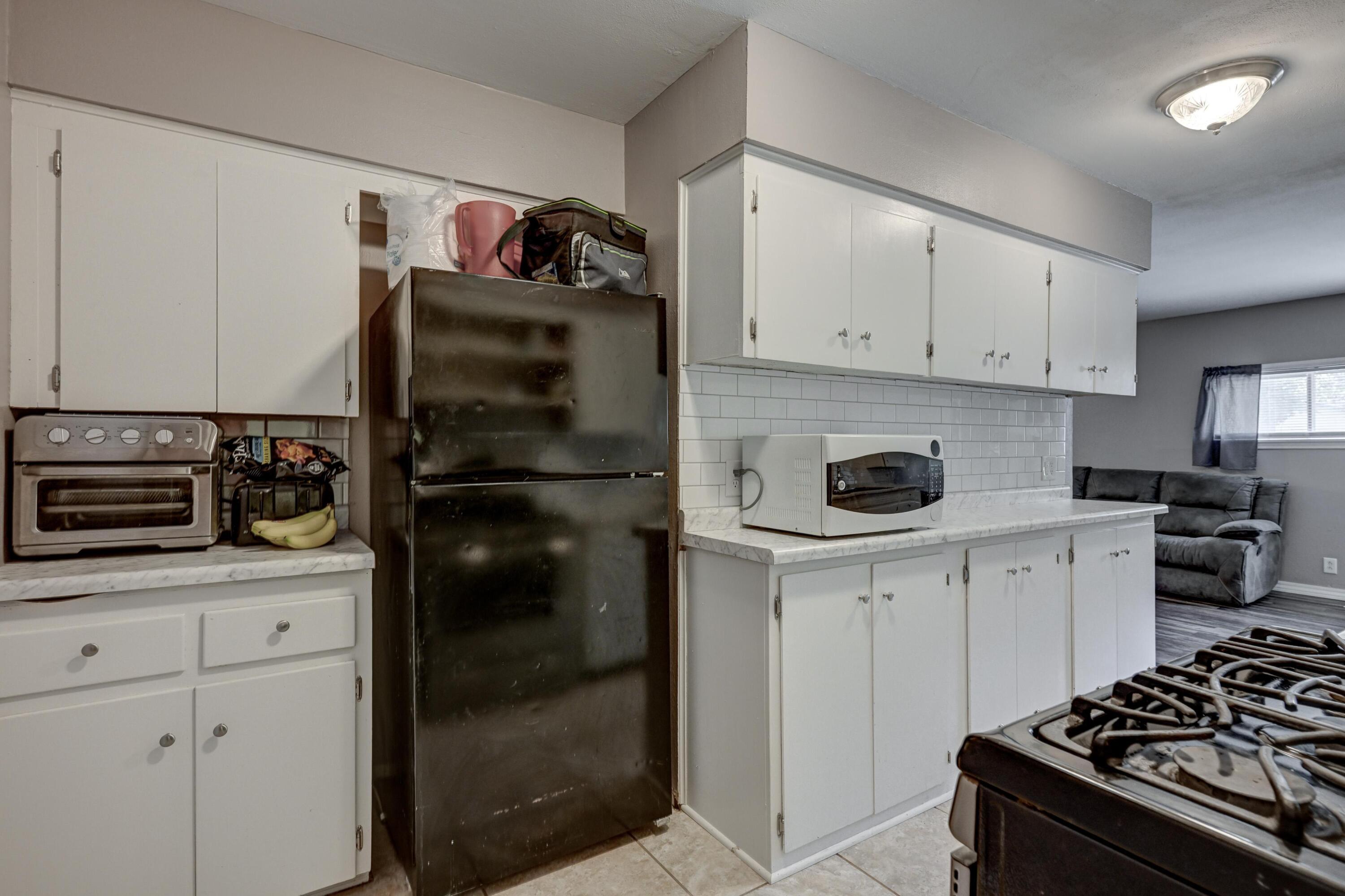 305 Verbryck Street Property Photo 11