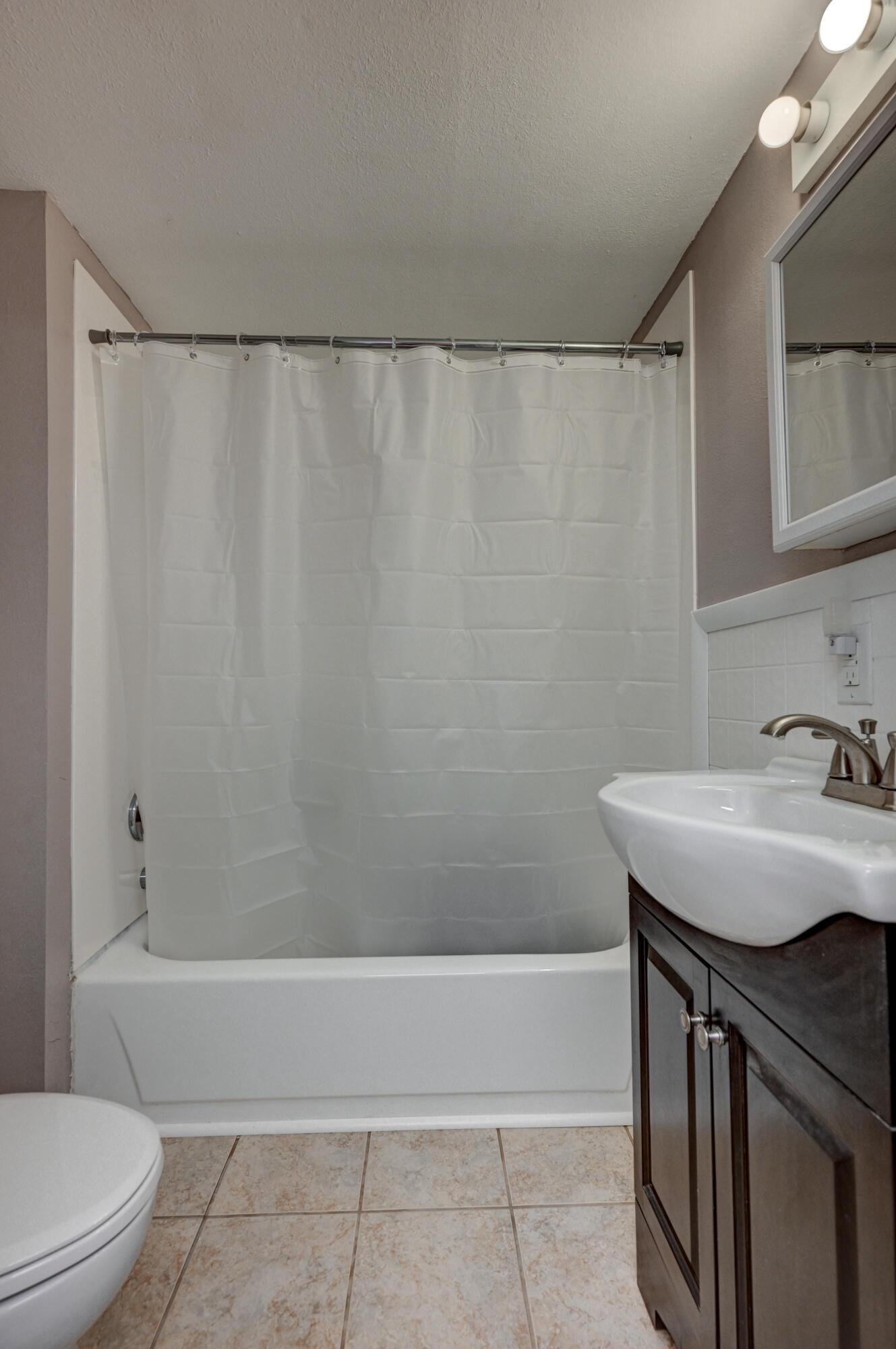 305 Verbryck Street Property Photo 13