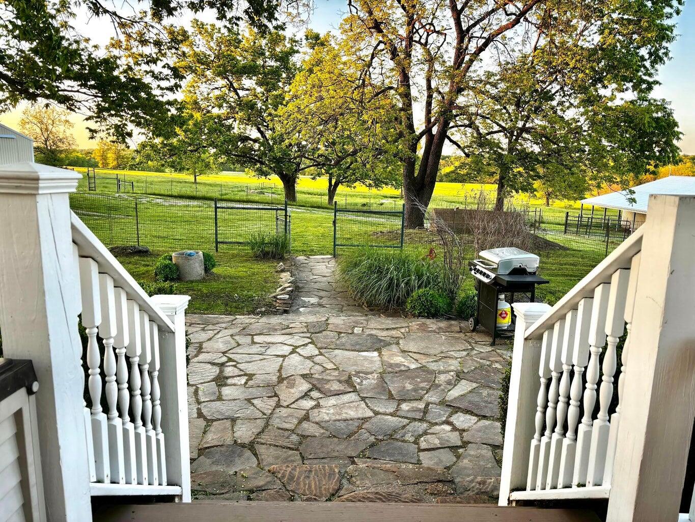 443 Sparkle Brook Road Property Photo 6