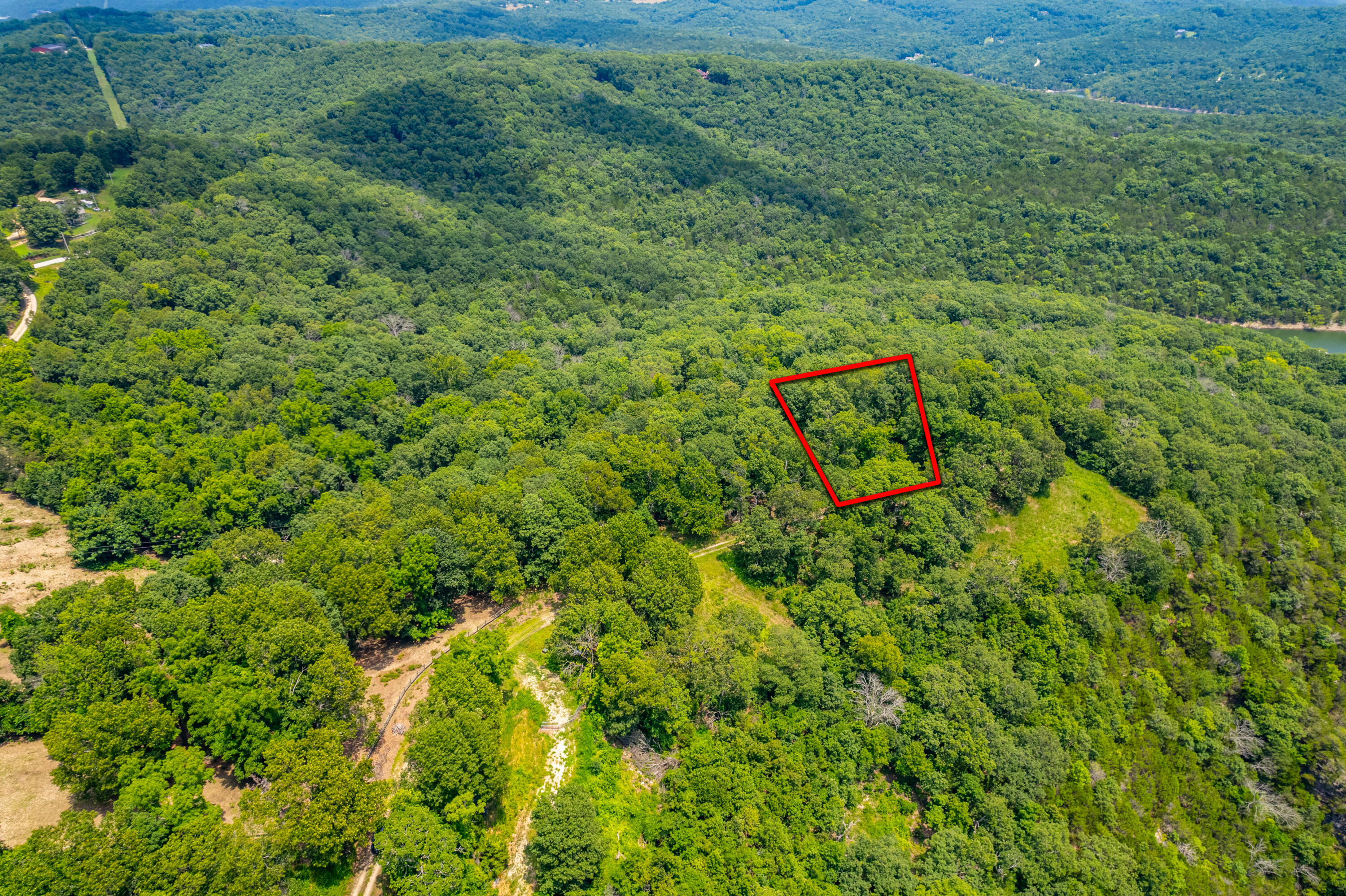 Lot 10 Cliffside Drive Property Photo 10