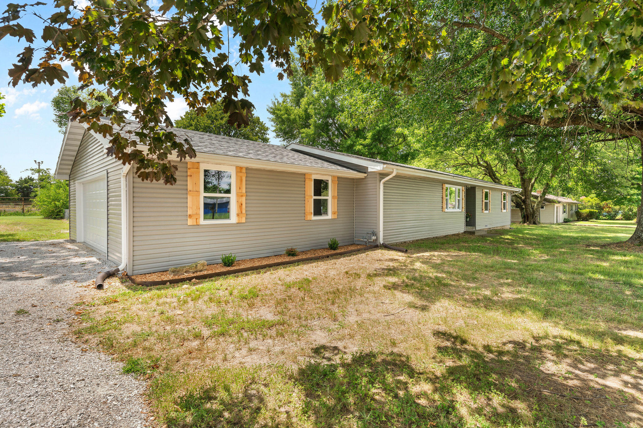 234 West Howard Avenue Property Photo 2