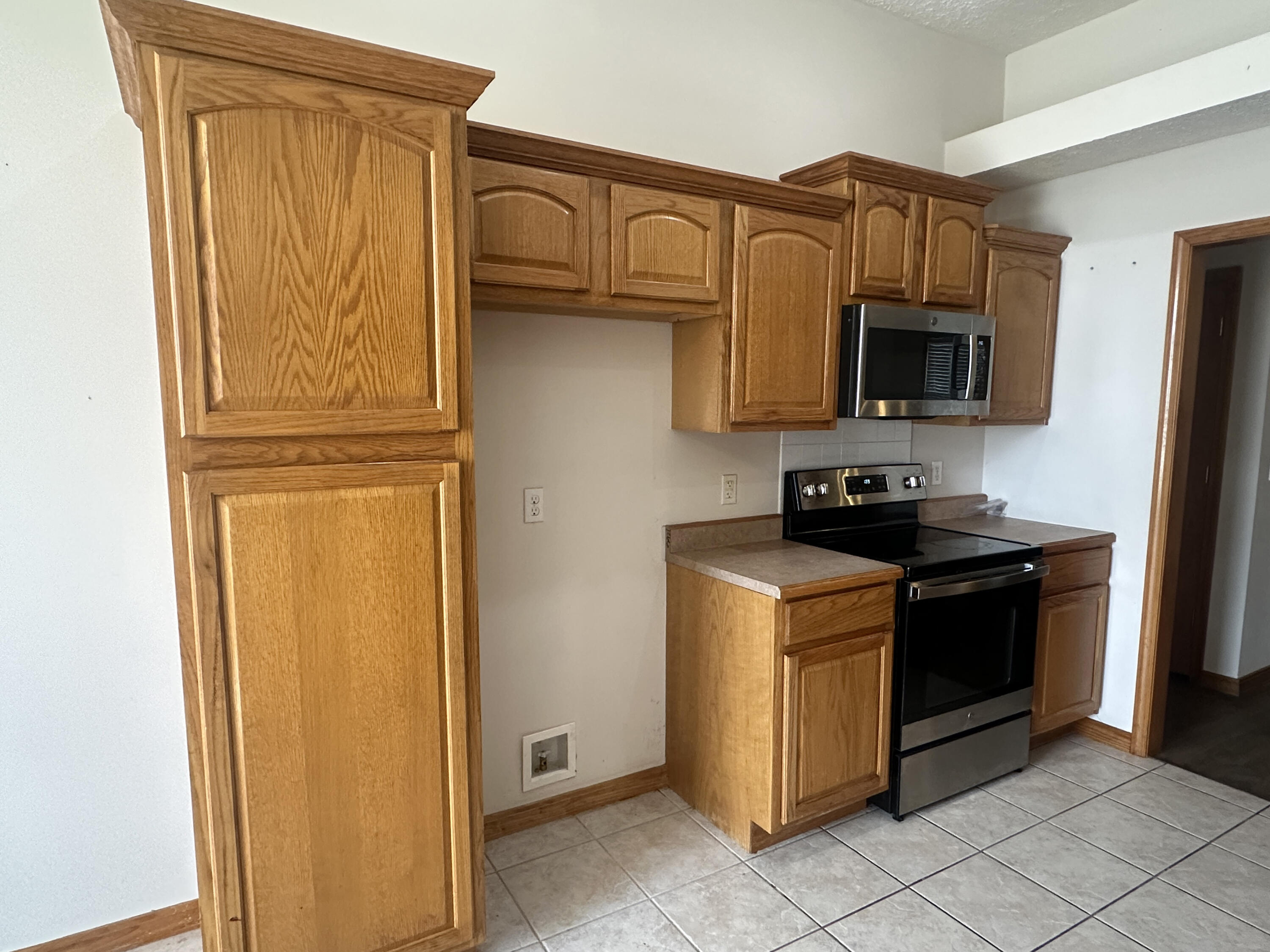 1105 East Eagle Rock Drive Property Photo 11