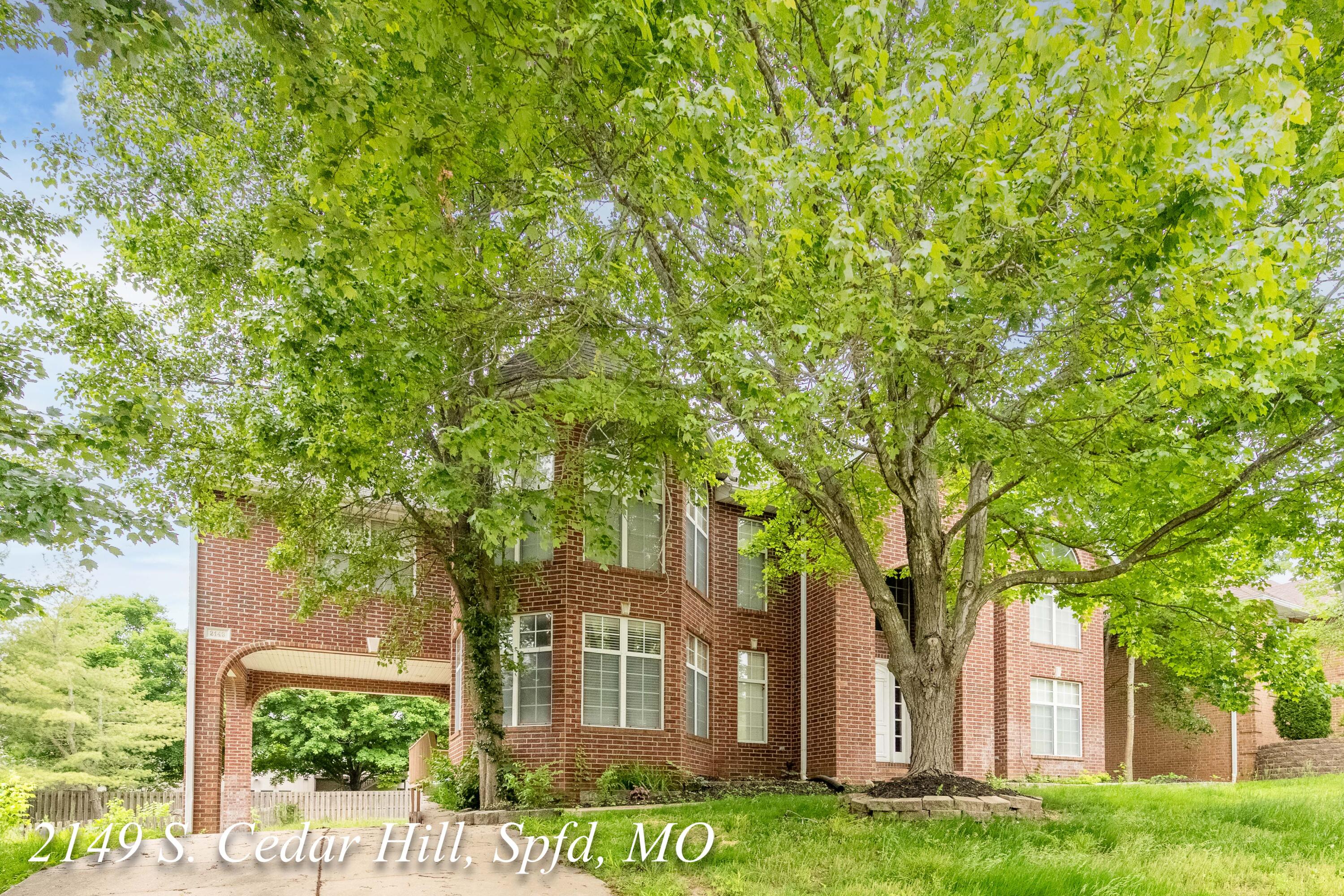 2149 South Cedar Hill Avenue Property Photo 5