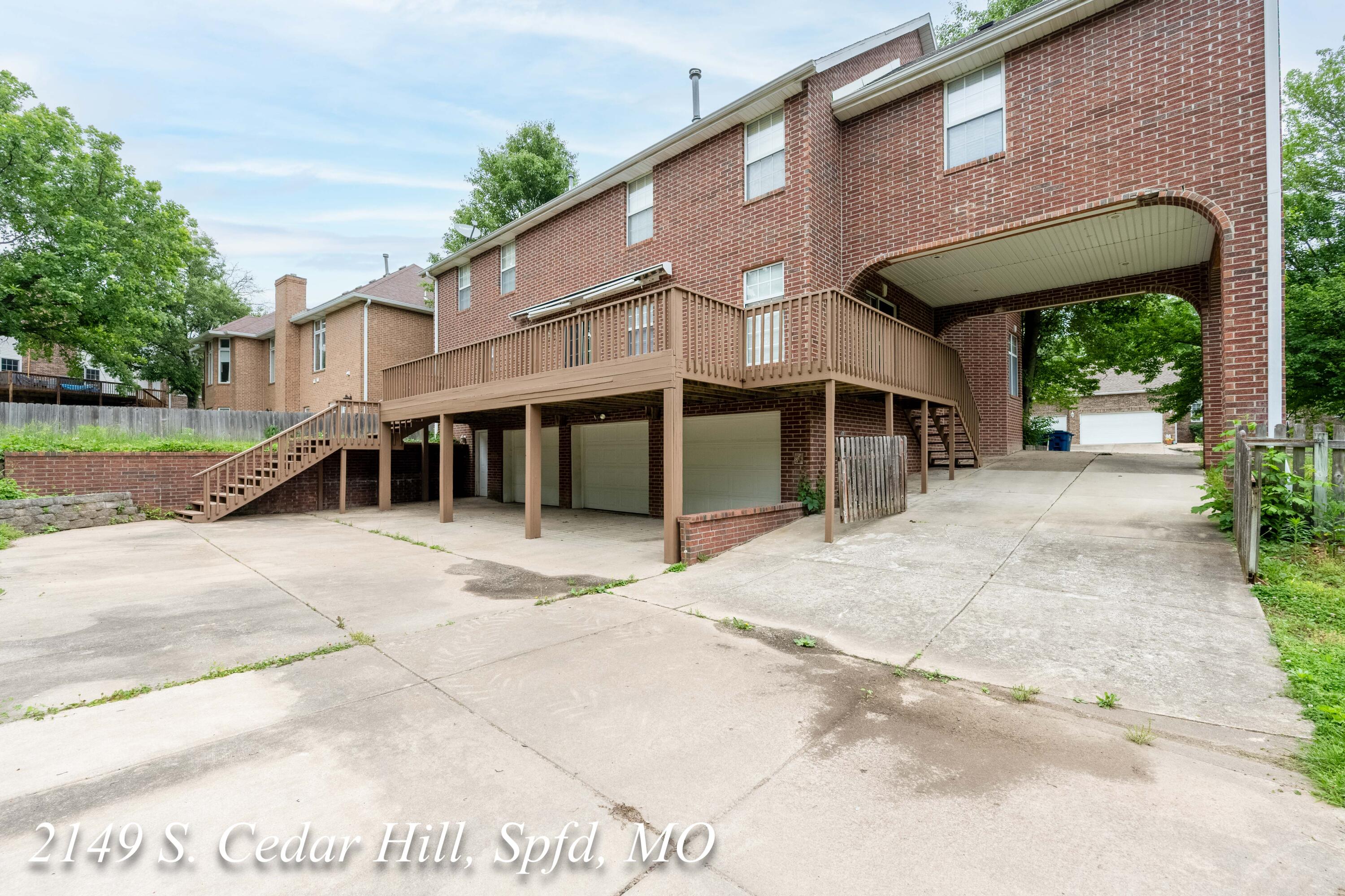 2149 South Cedar Hill Avenue Property Photo 6