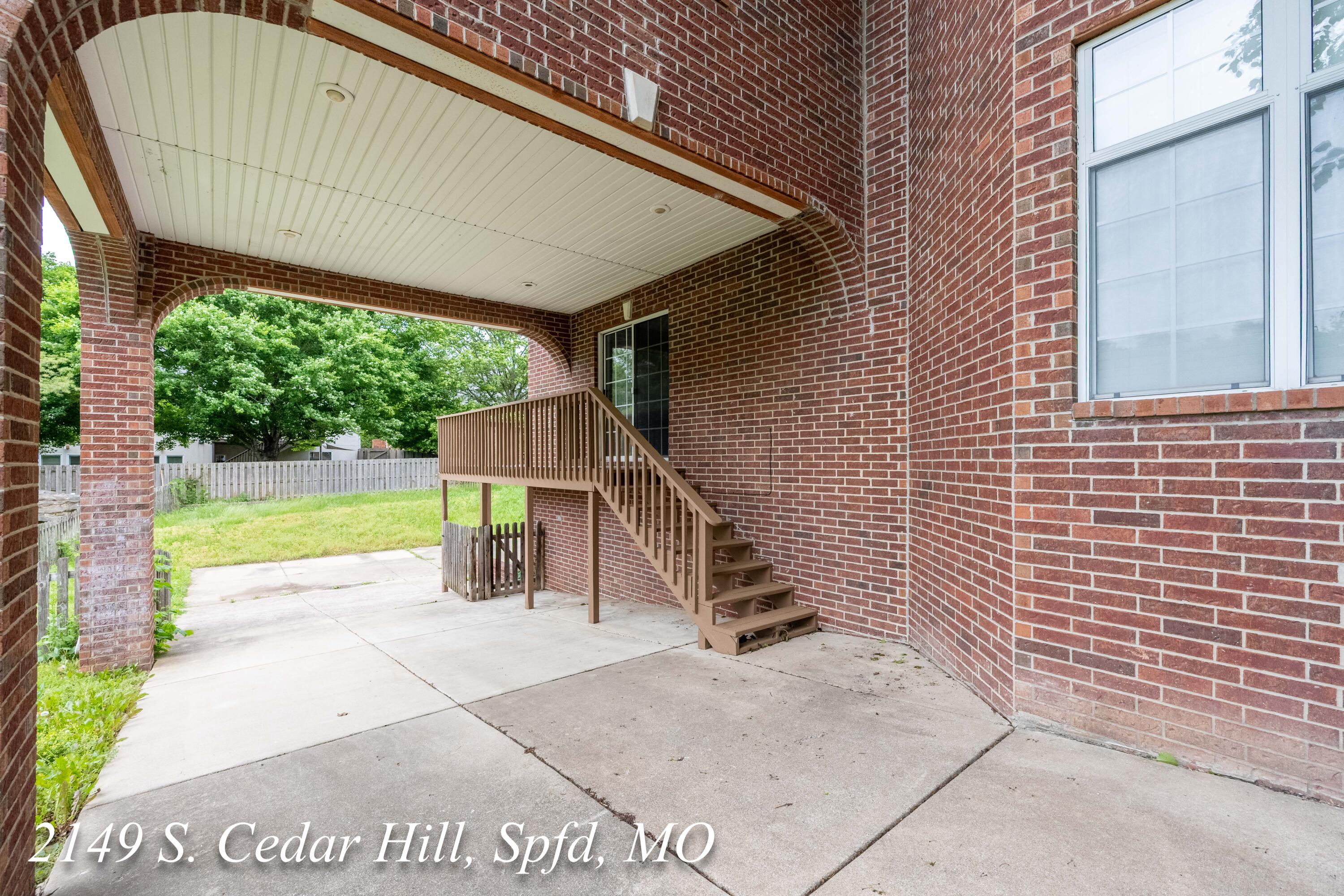 2149 South Cedar Hill Avenue Property Photo 7