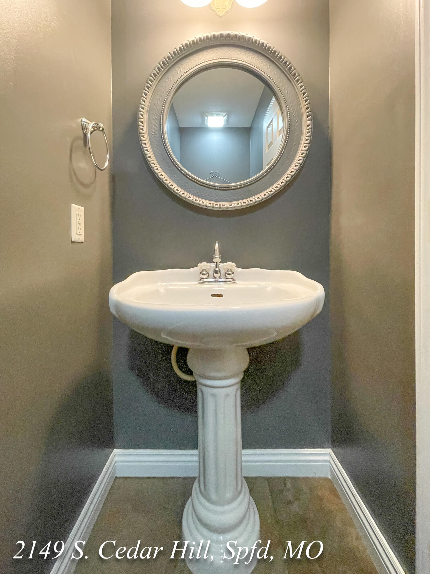 2149 South Cedar Hill Avenue Property Photo 22