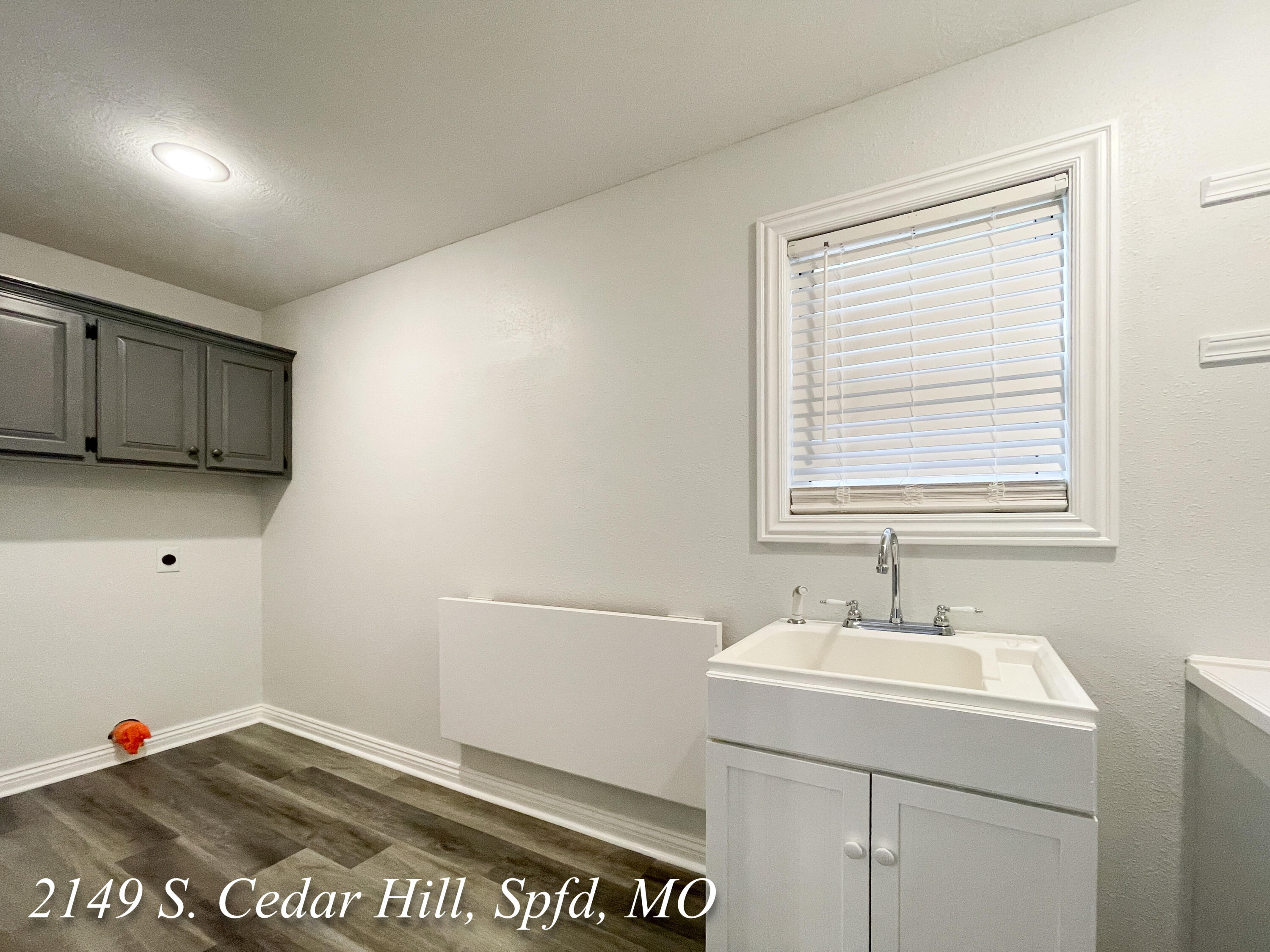 2149 South Cedar Hill Avenue Property Photo 55