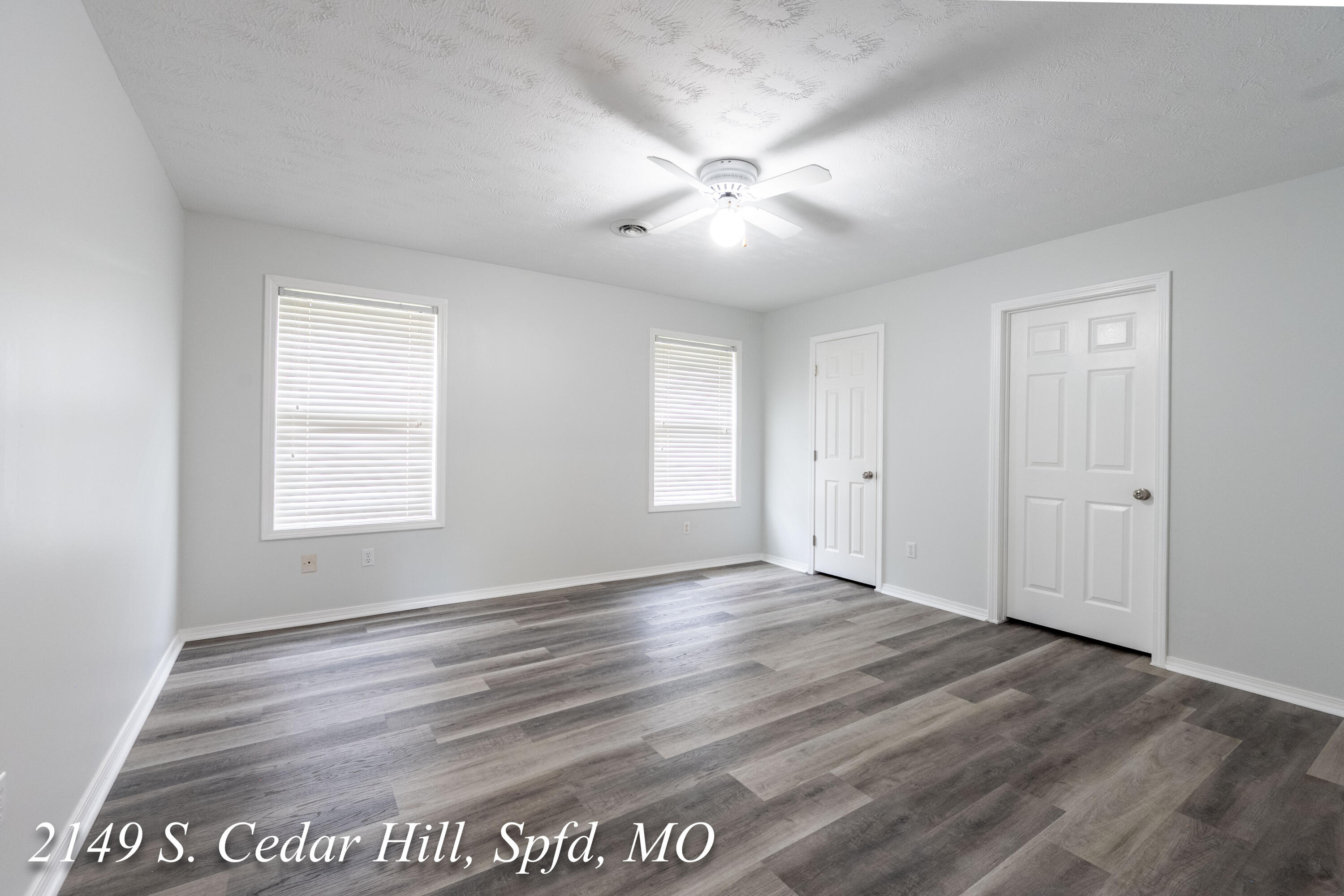 2149 South Cedar Hill Avenue Property Photo 74