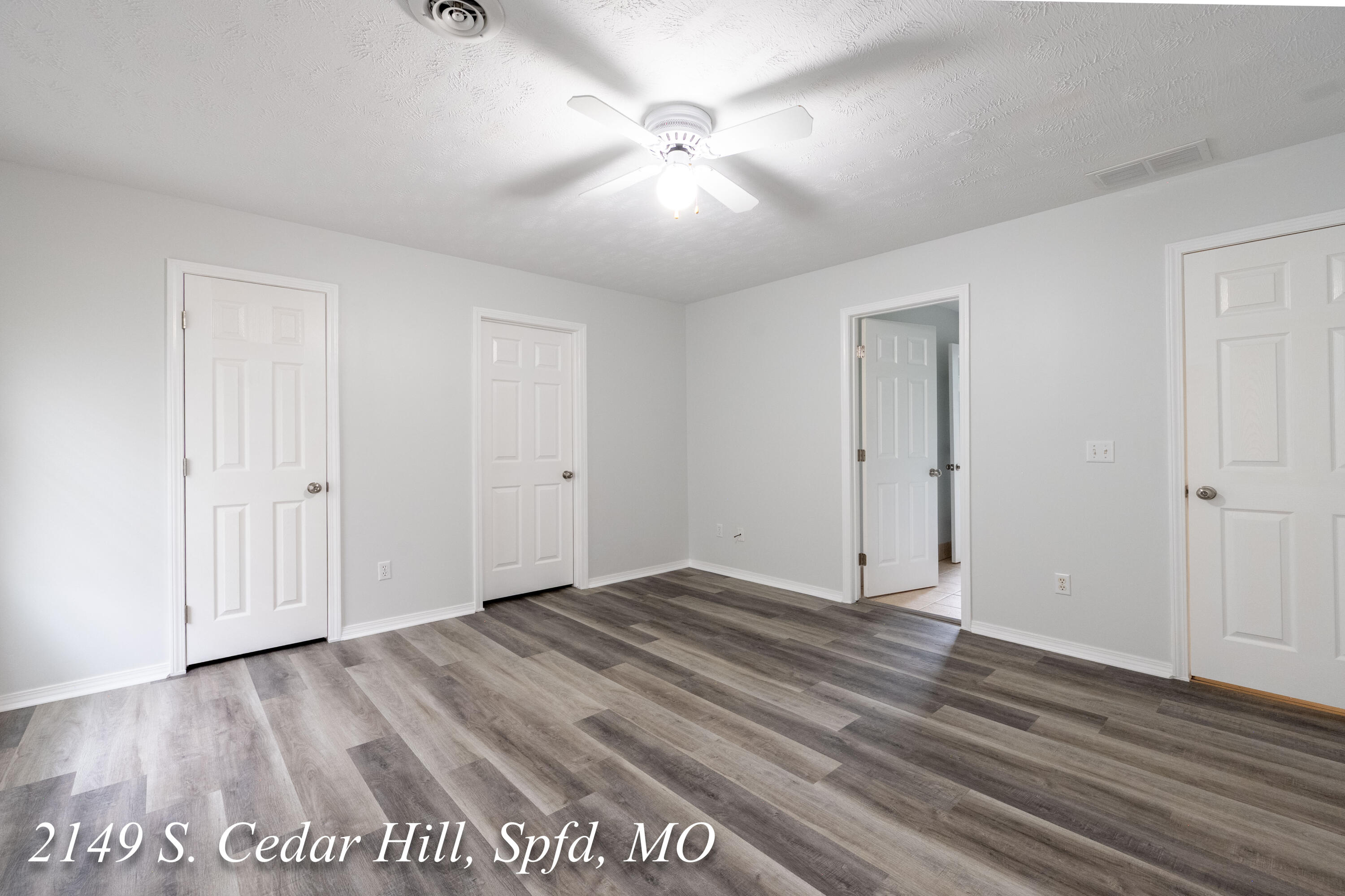 2149 South Cedar Hill Avenue Property Photo 82