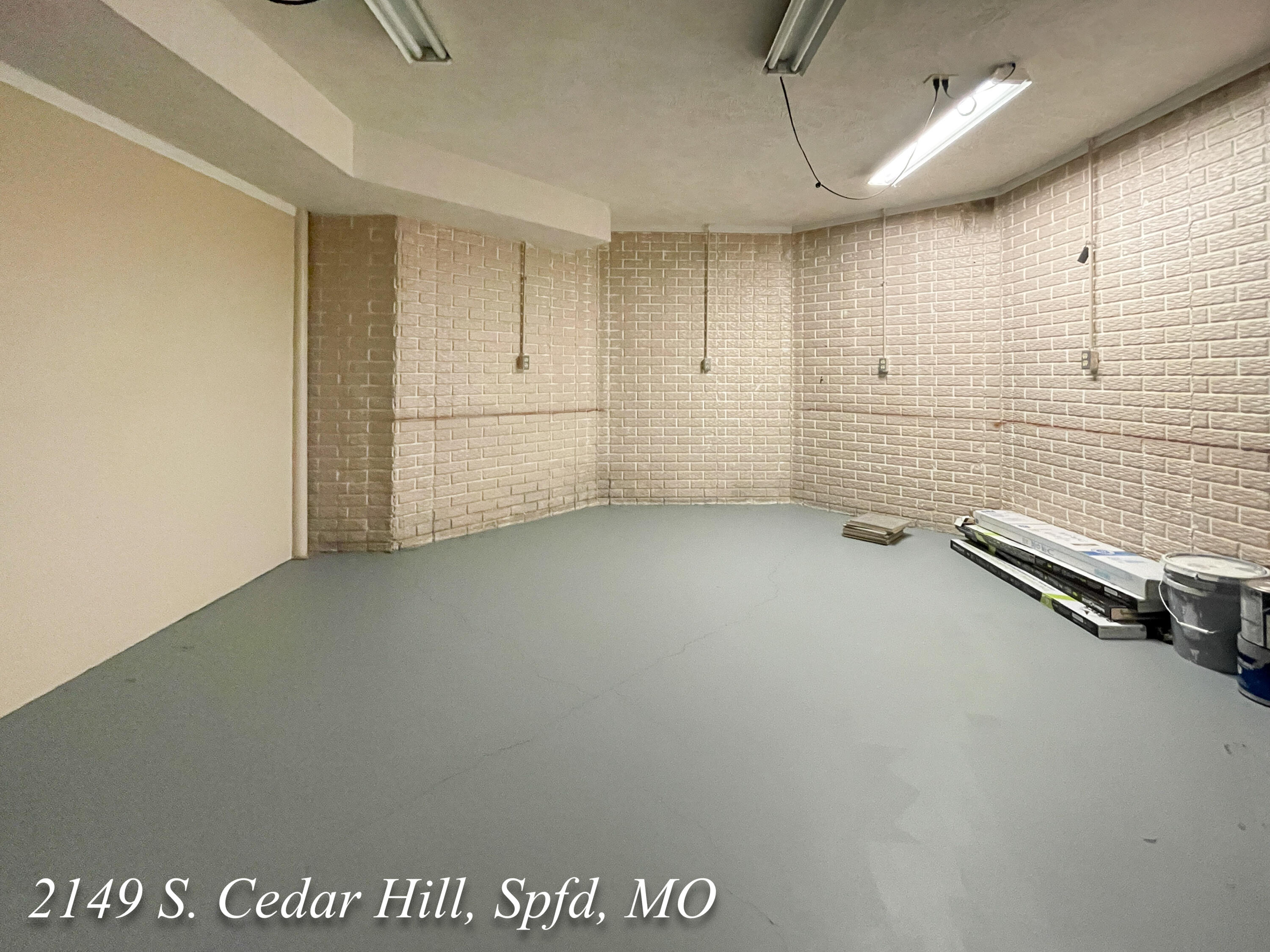 2149 South Cedar Hill Avenue Property Photo 83