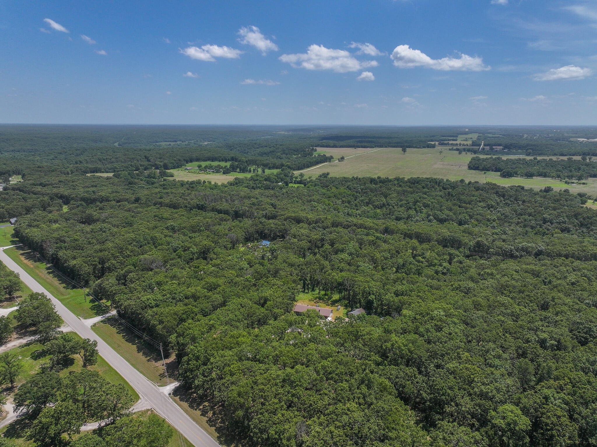7310 Northeast 82 Highway Property Photo 3