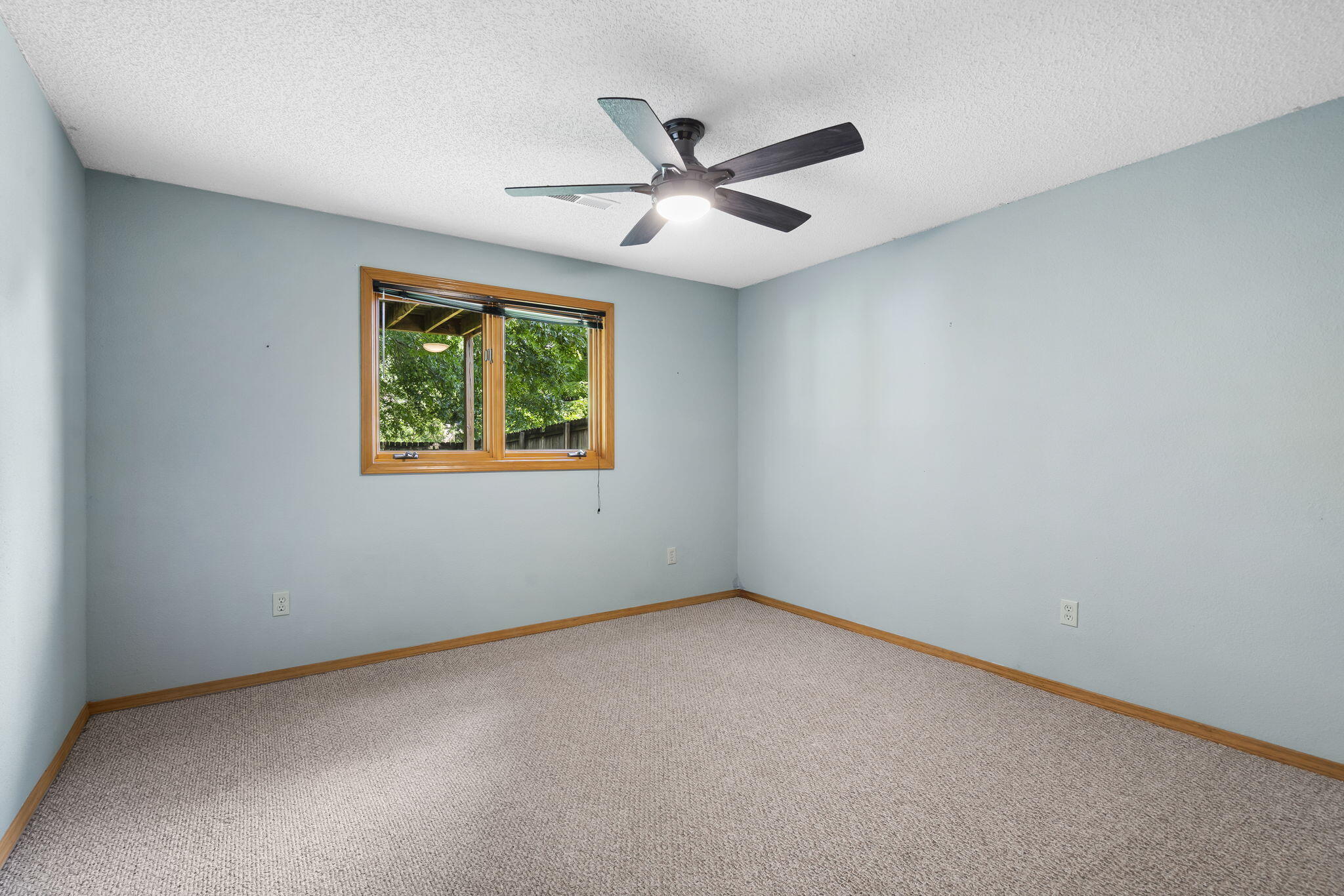 2331 East Monroe Street Property Photo 22
