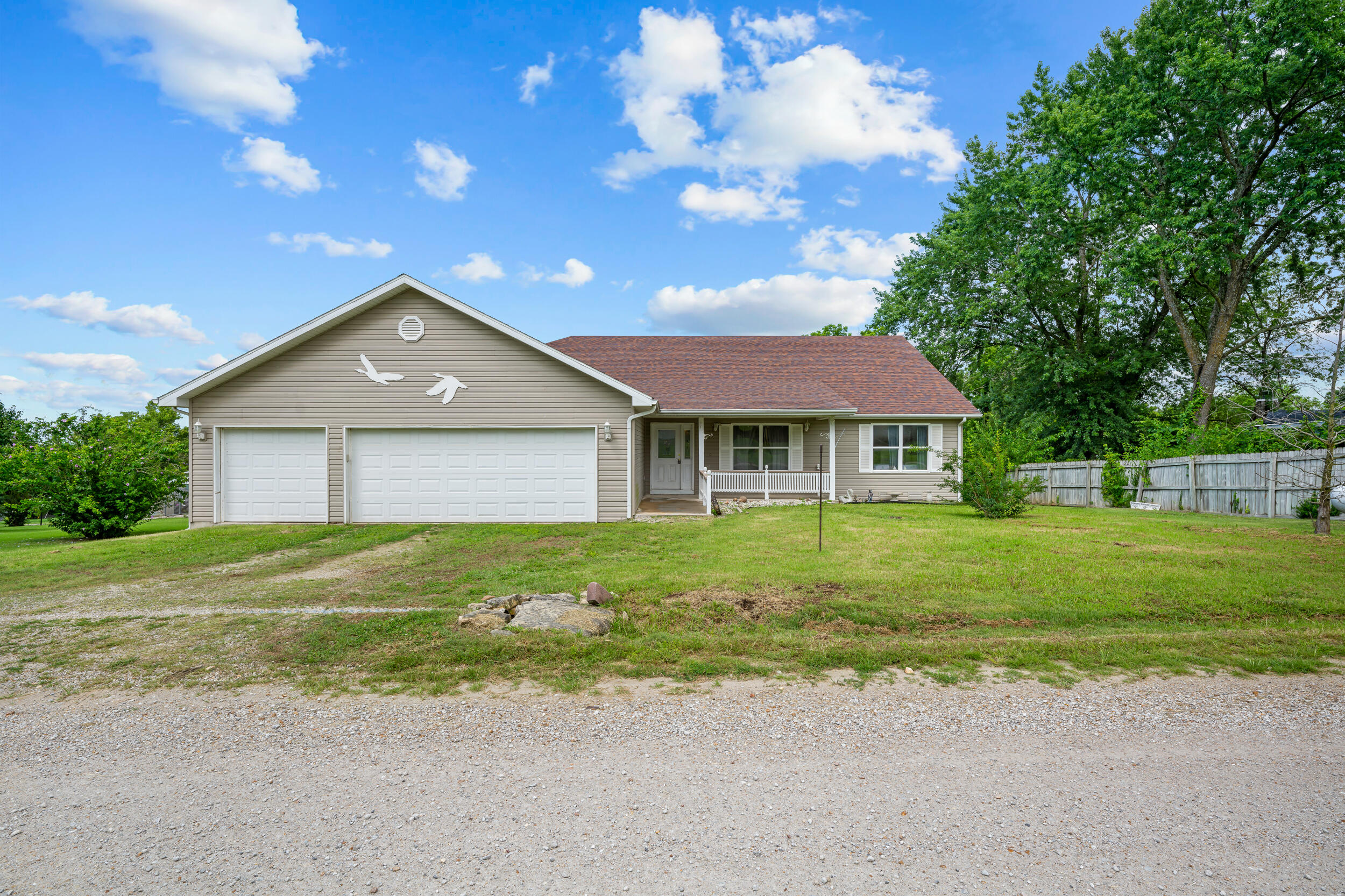 24612 Maple Street Property Photo 1