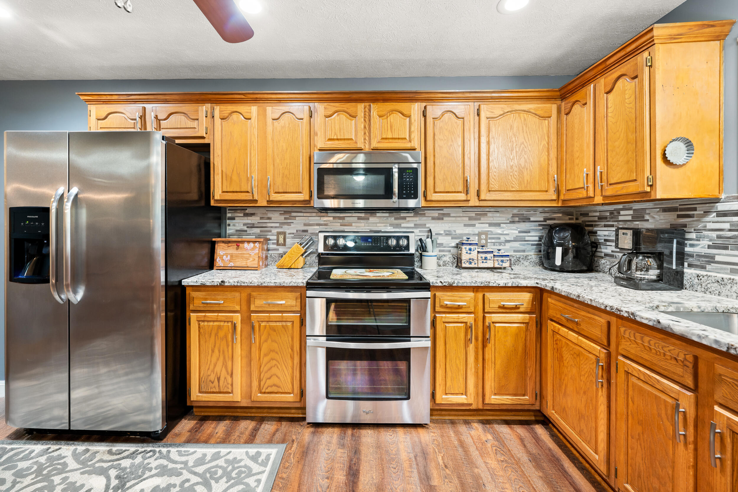 24612 Maple Street Property Photo 14