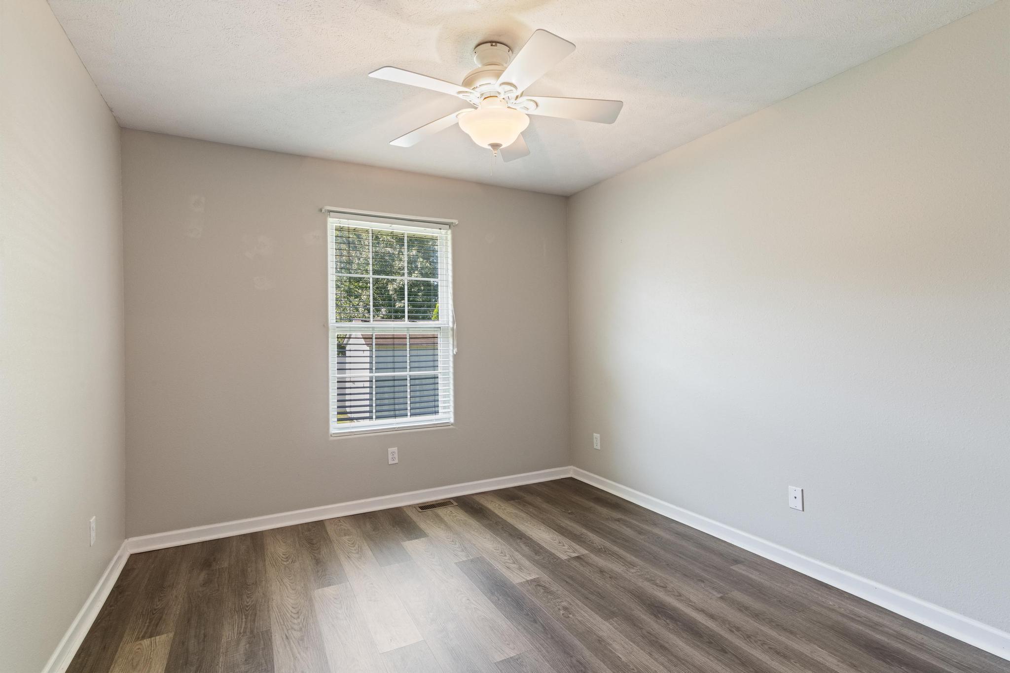 3702 West Riverside Street Property Photo 20