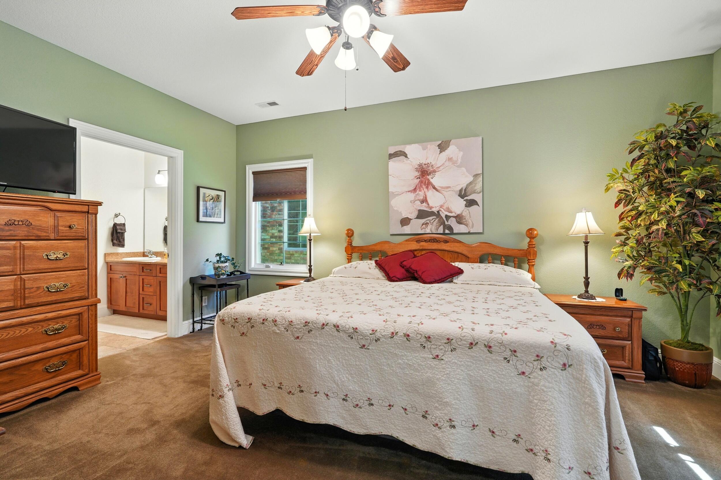 133 Stillwood Drive Property Photo 16
