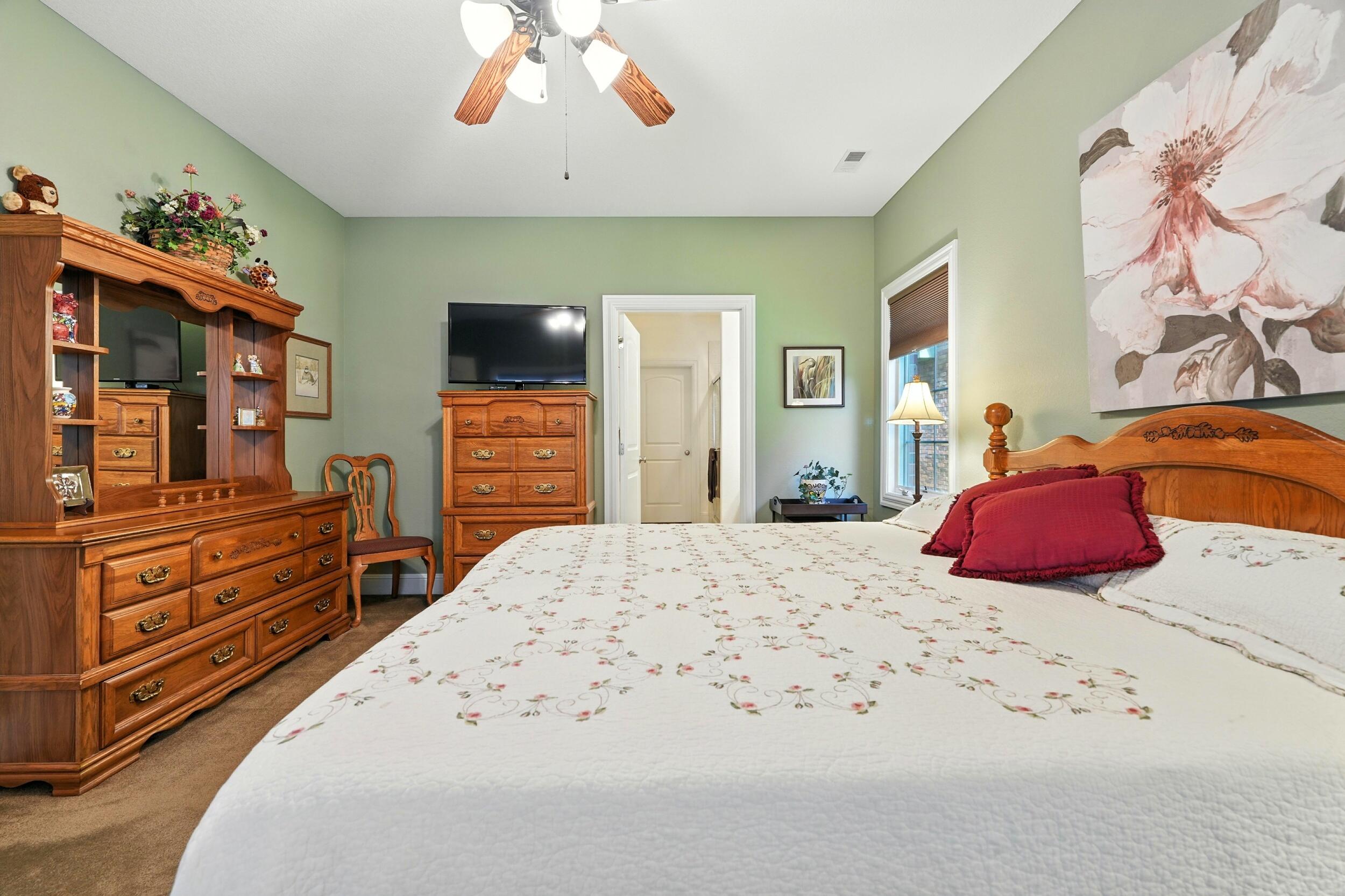 133 Stillwood Drive Property Photo 17