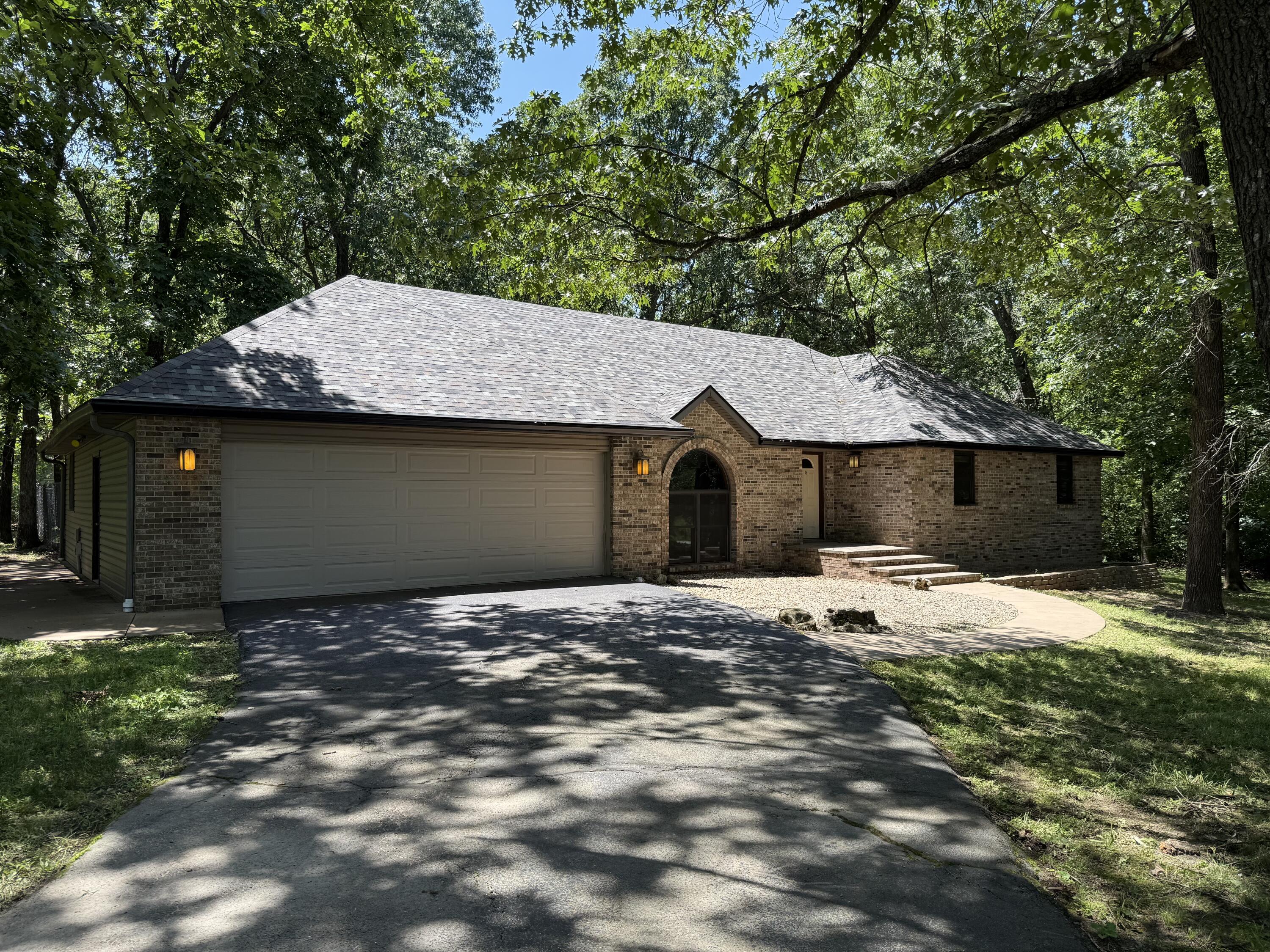 17664 West County Line Road Property Photo 1