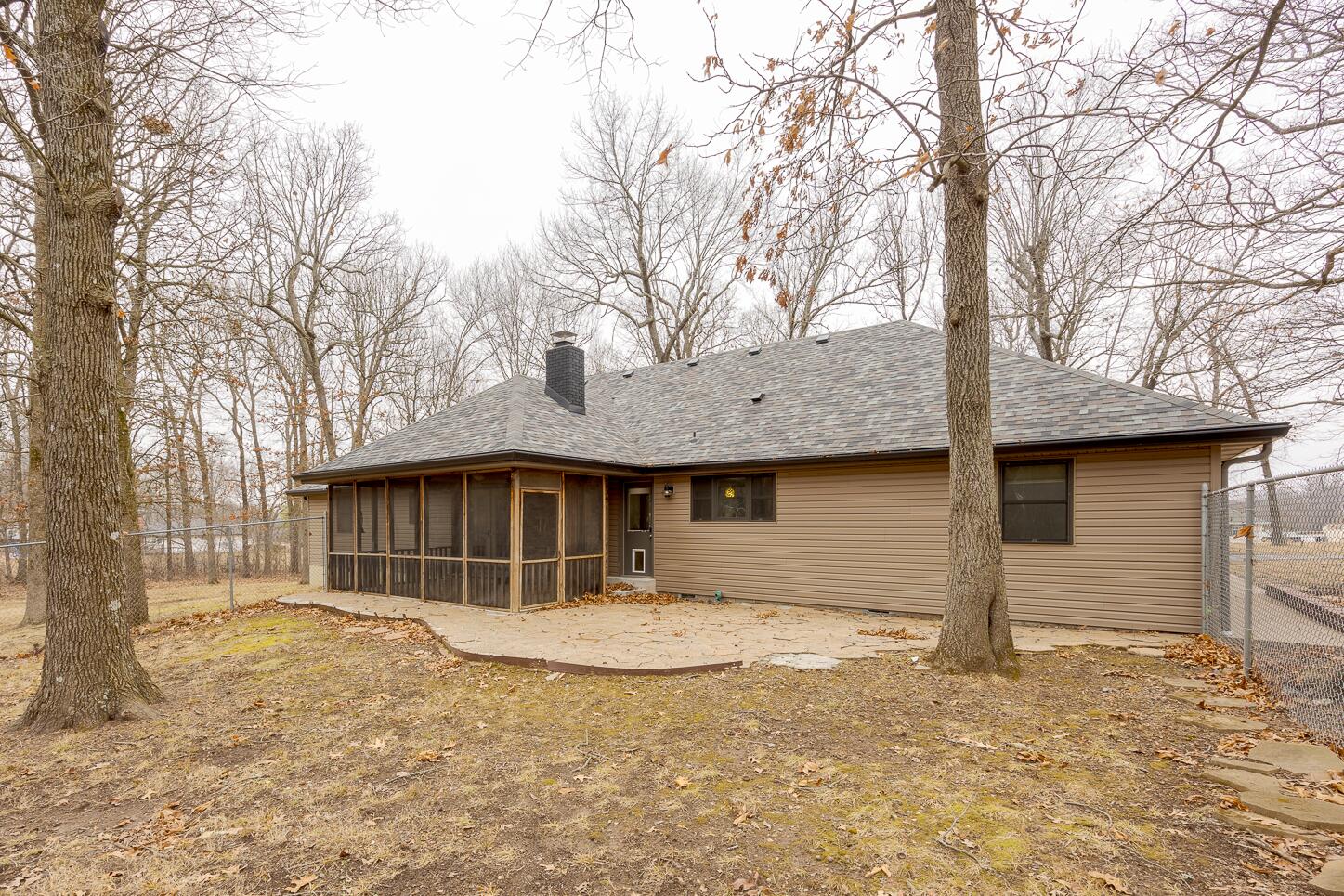 17664 West County Line Road Property Photo 7
