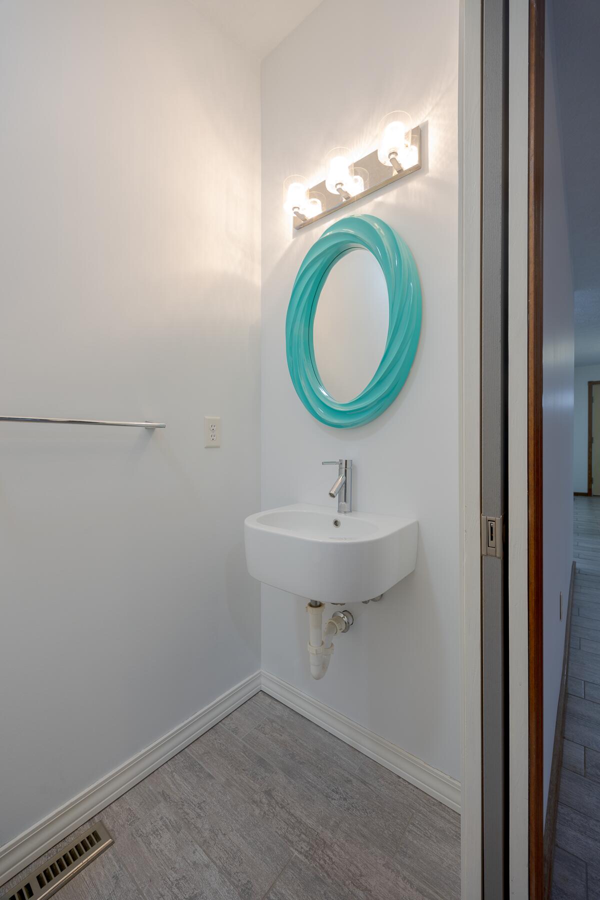 17664 West County Line Road Property Photo 30
