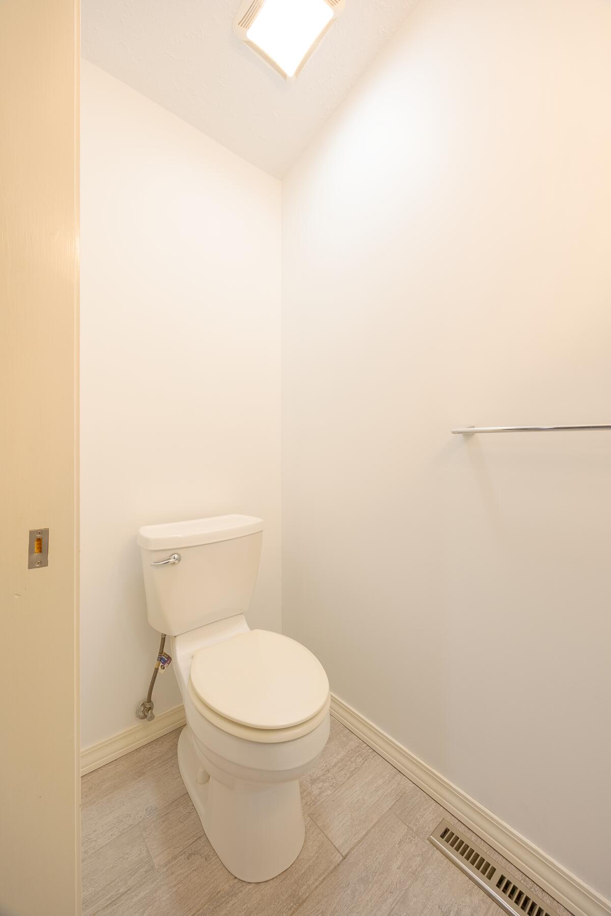 17664 West County Line Road Property Photo 31