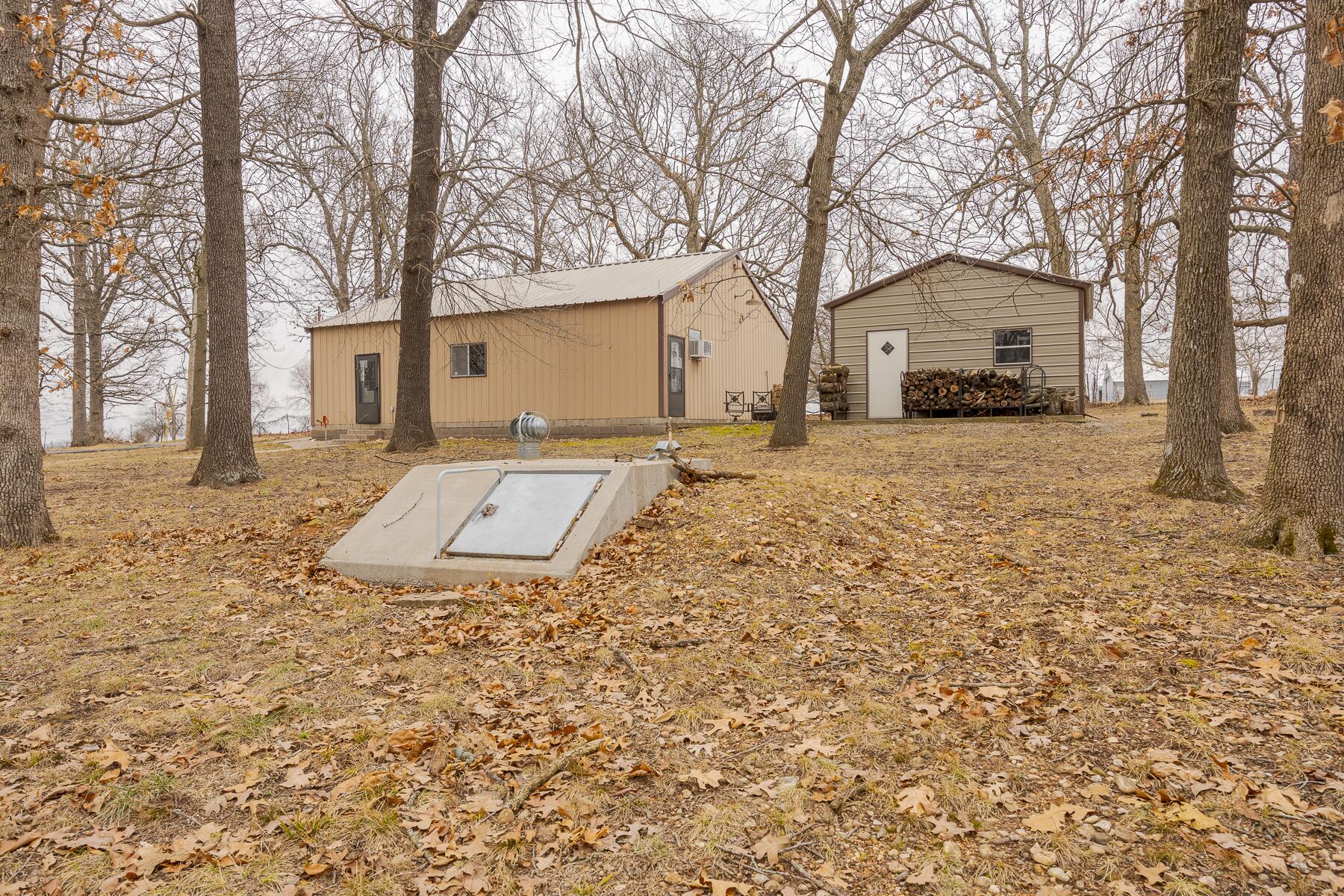 17664 West County Line Road Property Photo 34