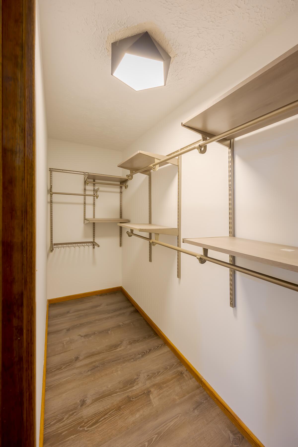 17664 West County Line Road Property Photo 36
